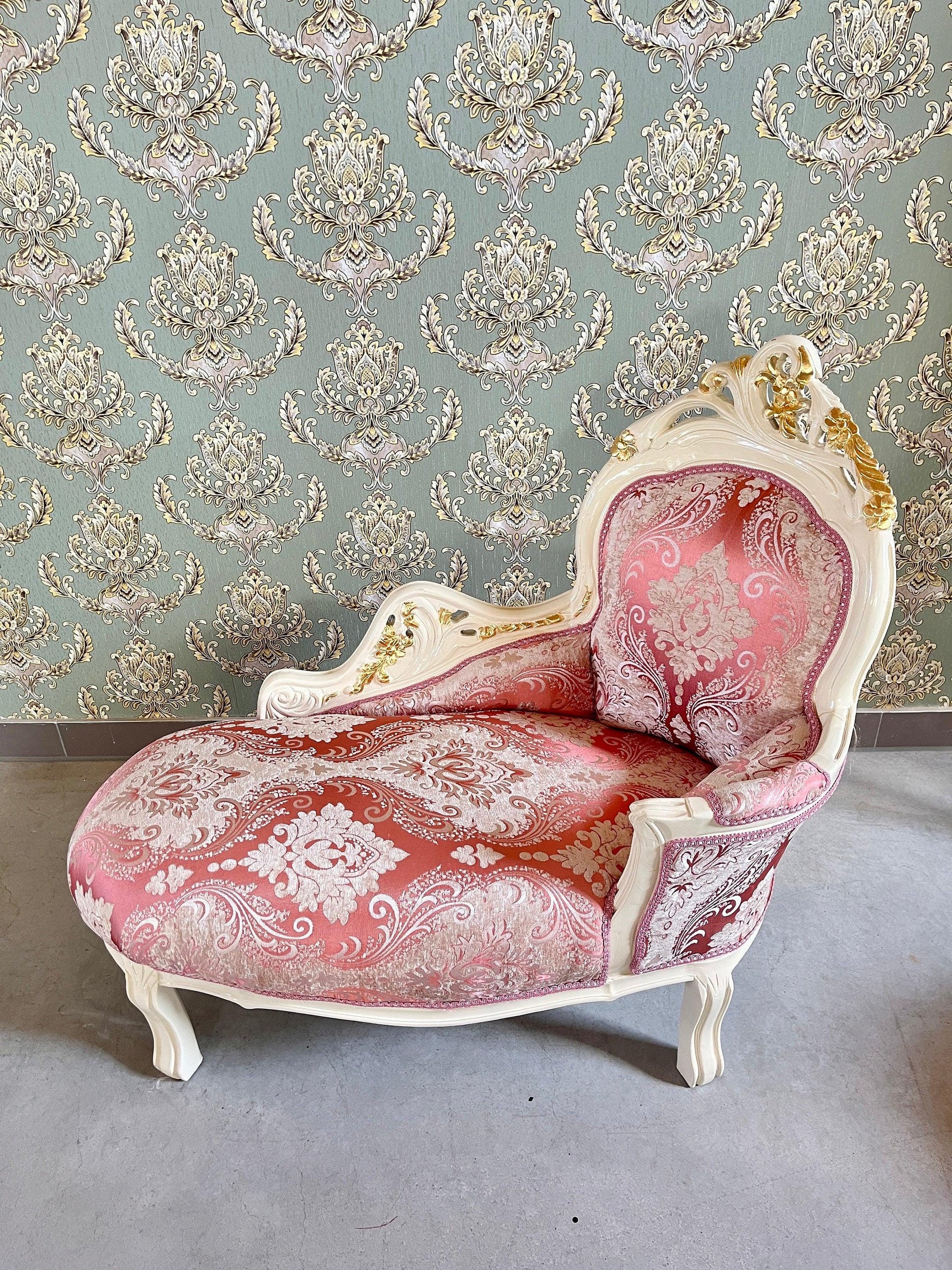 Small Chaise Longue French Louis Style in Flower Pattern Retro Baroque Style Bench in Velvet Green Velvet Pink for Home Decor