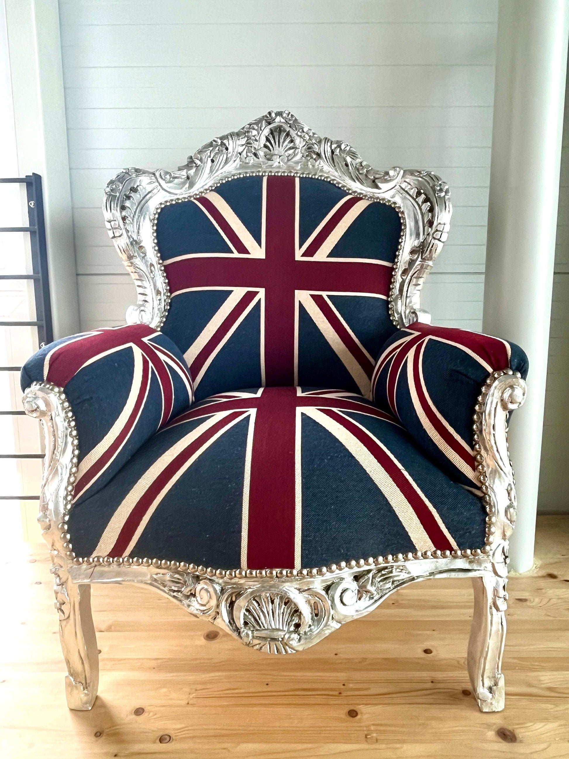 Armchair French Baroque Rococo Style in Silver Finish Union Jack Sofa Chair Italian Antique Style Union Jack for Living Room