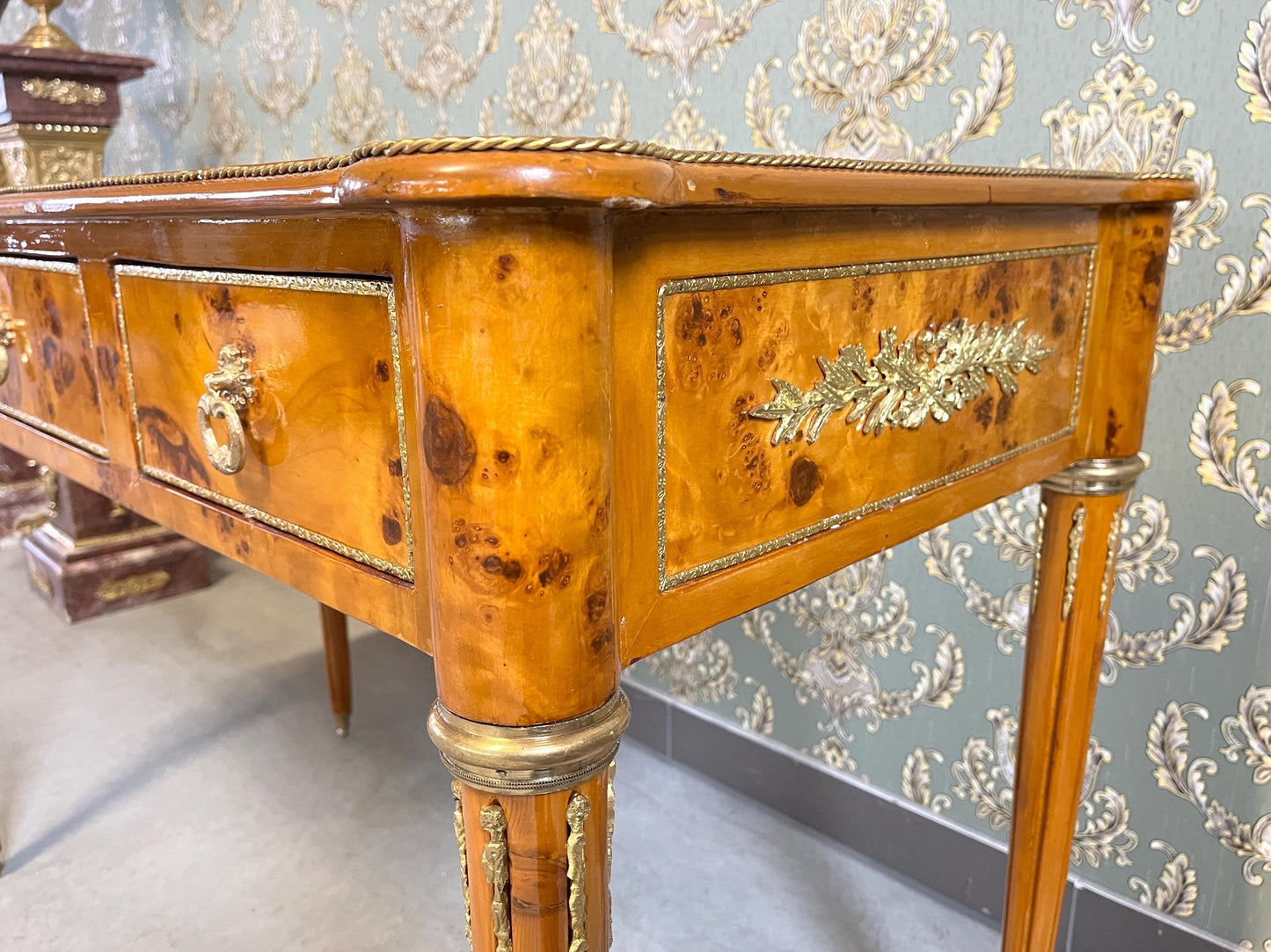 Luxury Desk Antique Baroque Style Writing Table 3 Drawers Handmade Desk Italian Style Bronze Handles in Yellow Wooden Veneer-LIMITED EDITION