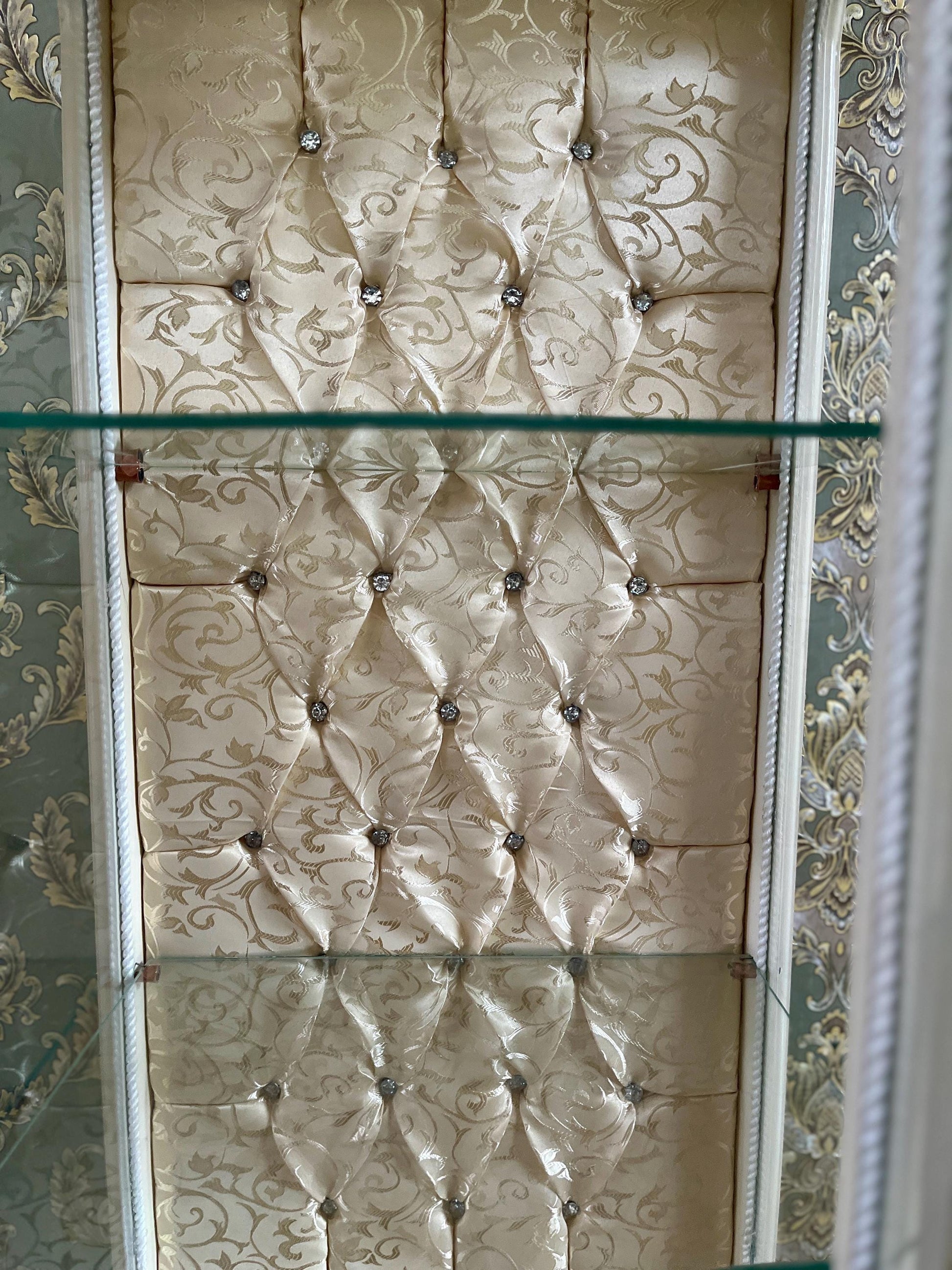 Showcase Gold French Louis XV Style Showcase Antique Style Silver Showcase Baroque Style Beige Showcase Home Decor French Style for Home