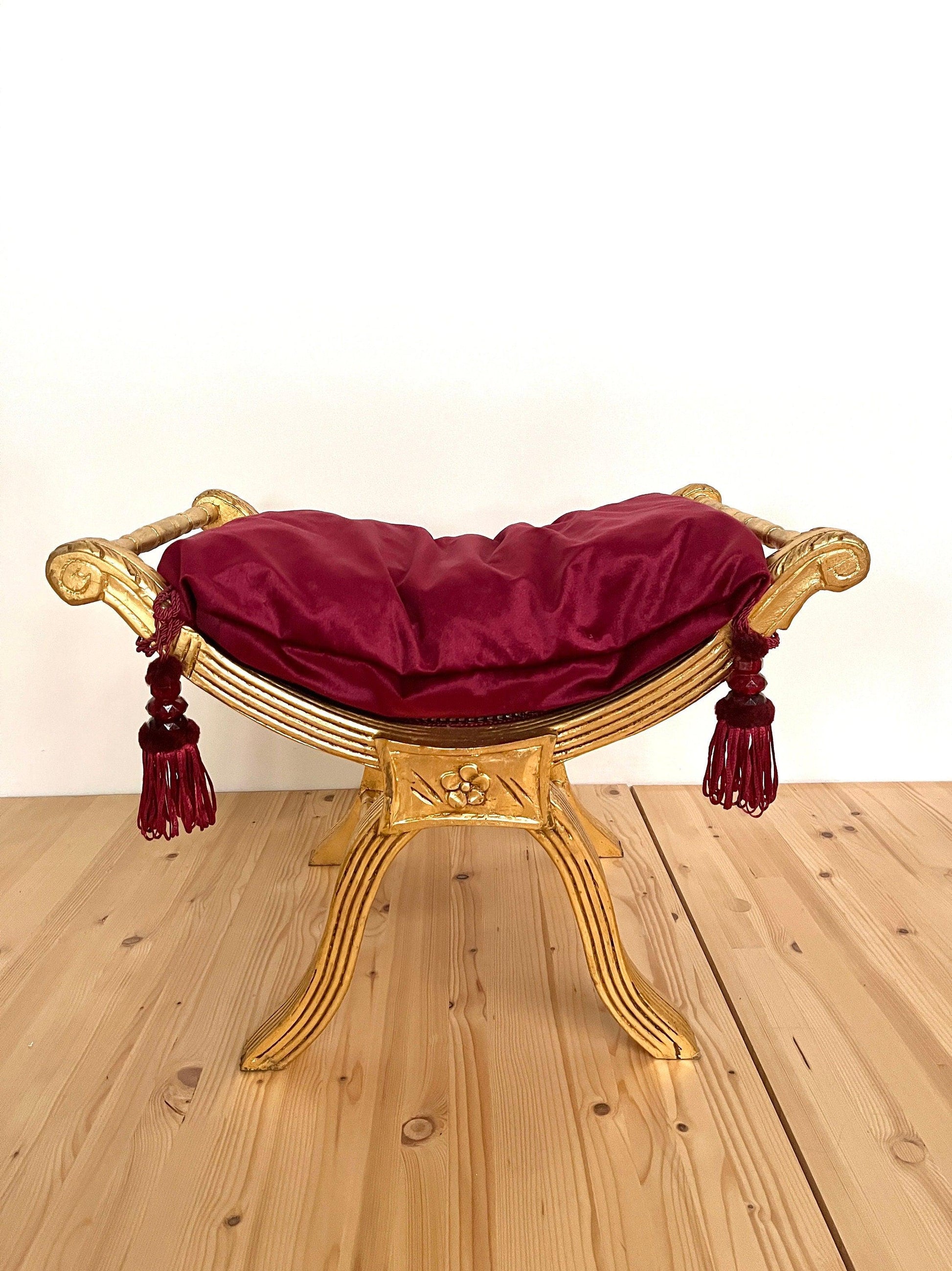 Foot Stool French Louis XV Antique Style Ottoman Retro Baroque Style Hocker with Tassels Bordeaux Gold Leopard Print Seated in Gold Finish