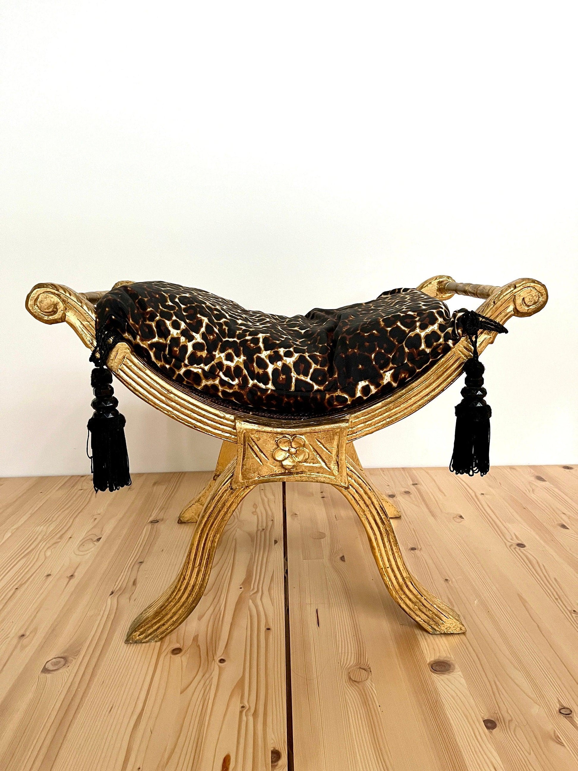Foot Stool French Louis XV Antique Style Ottoman Retro Baroque Style Hocker with Tassels Bordeaux Gold Leopard Print Seated in Gold Finish