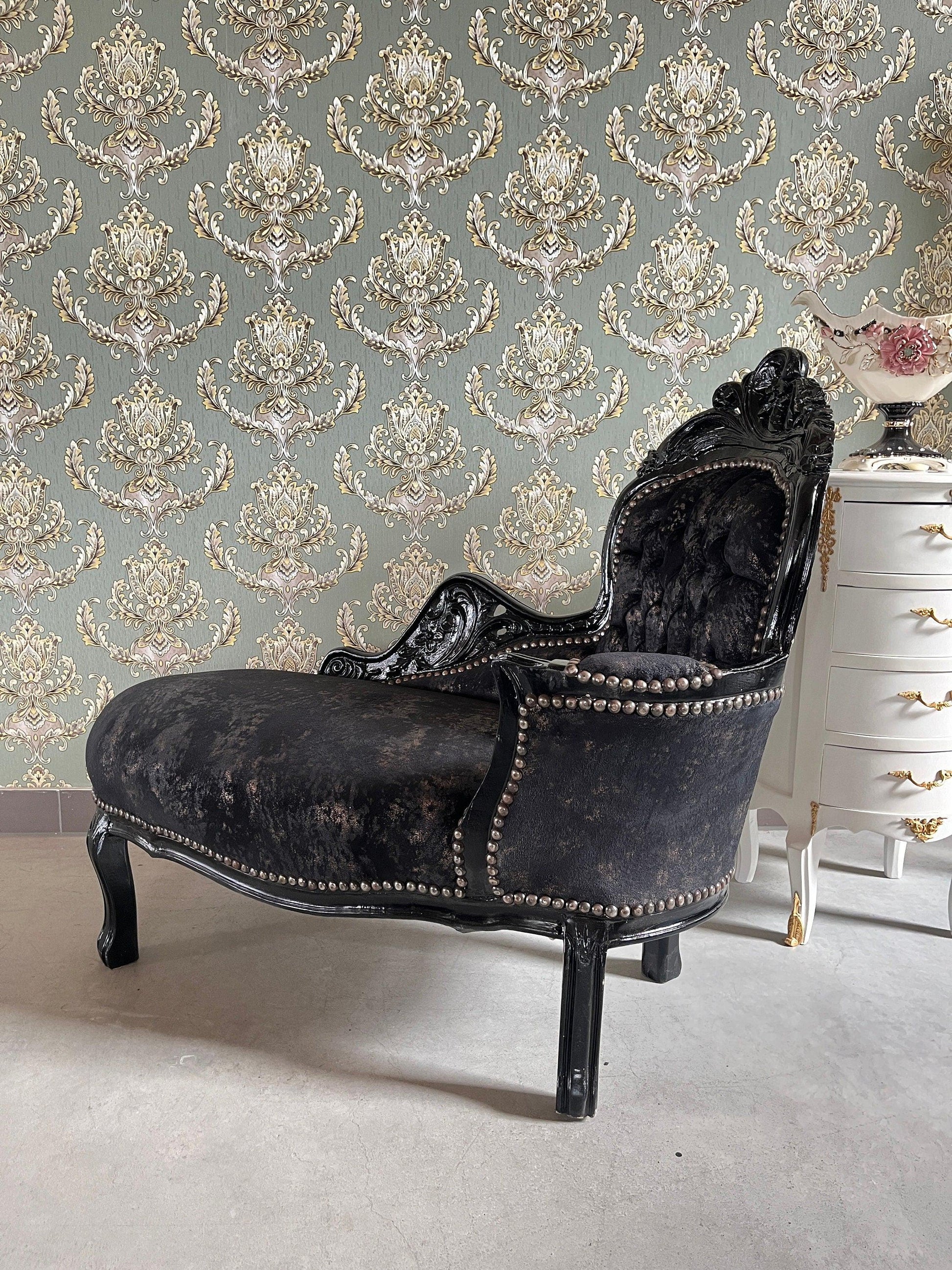 Small Chaise Longue French Louis Style in Midnight Black Retro Baroque Style Bench in Velvet Brown for Home Decor