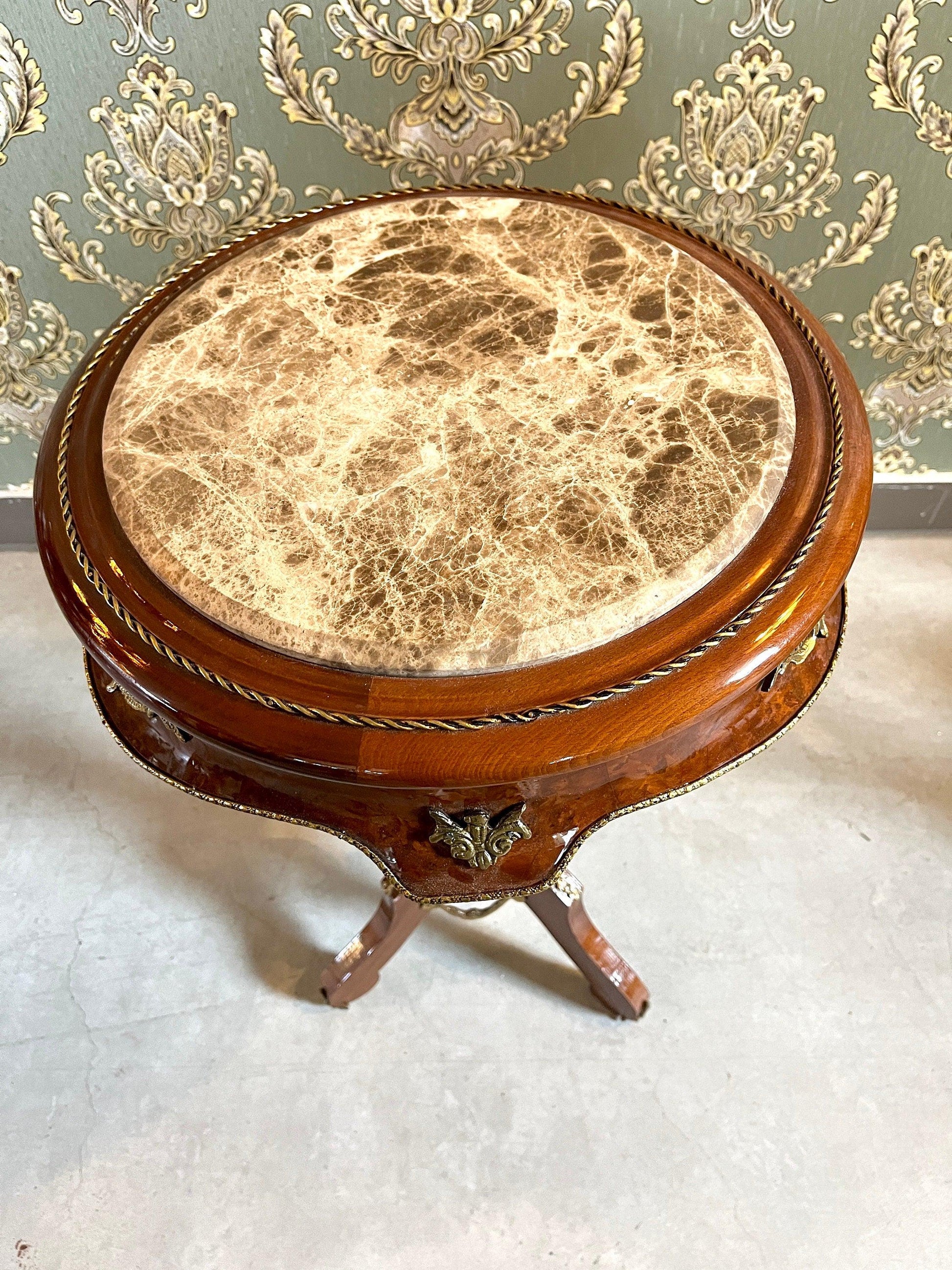 Small Side Table Marble Top Retro Baroque Style Tea Table Café Table Antique Style Wooden Table with Marble Top for Home Decor