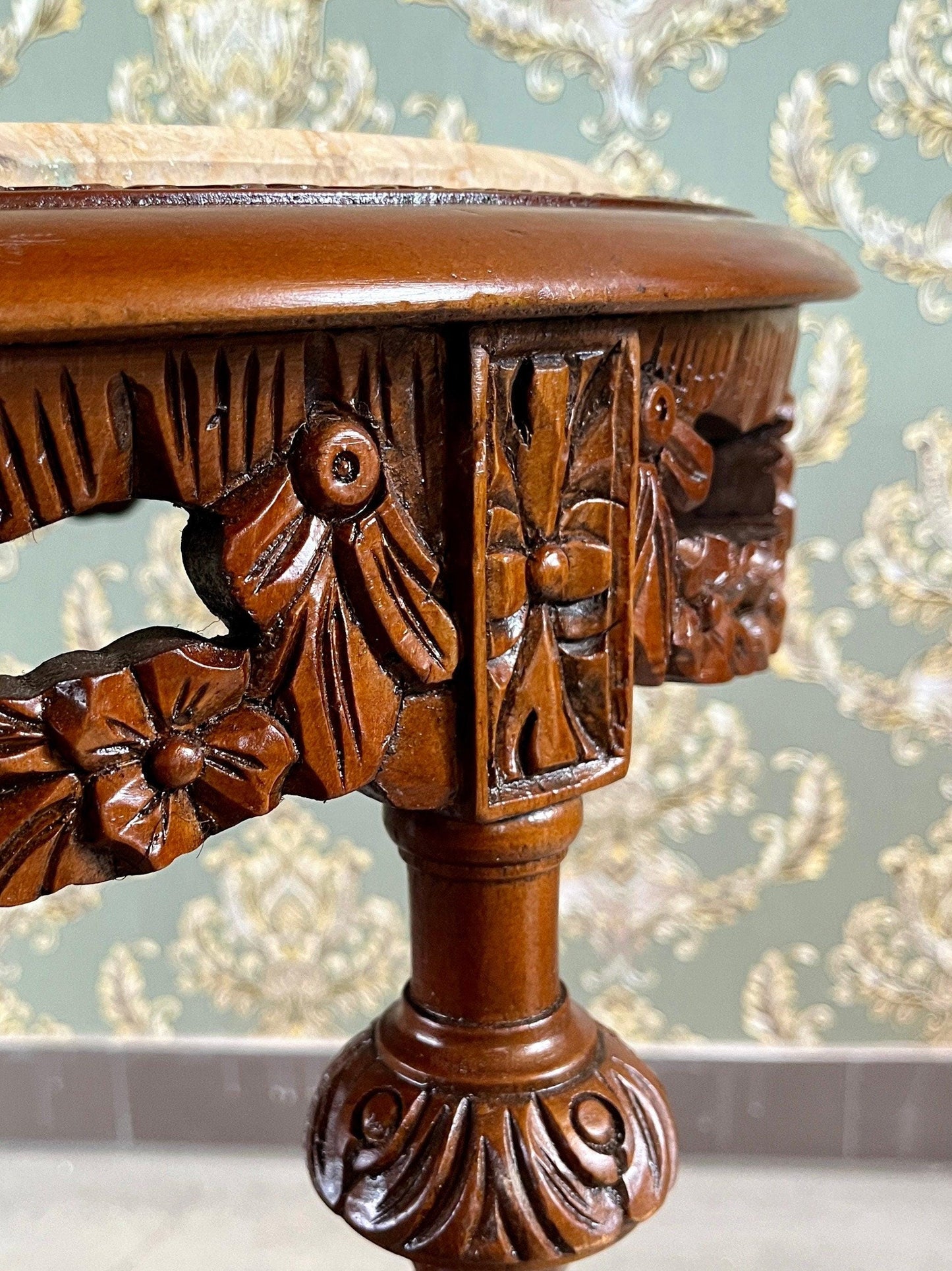 Side Table French Baroque Style with Beige Marble Top Coffee Side Table Antique Style Wooden Table for Home Decor