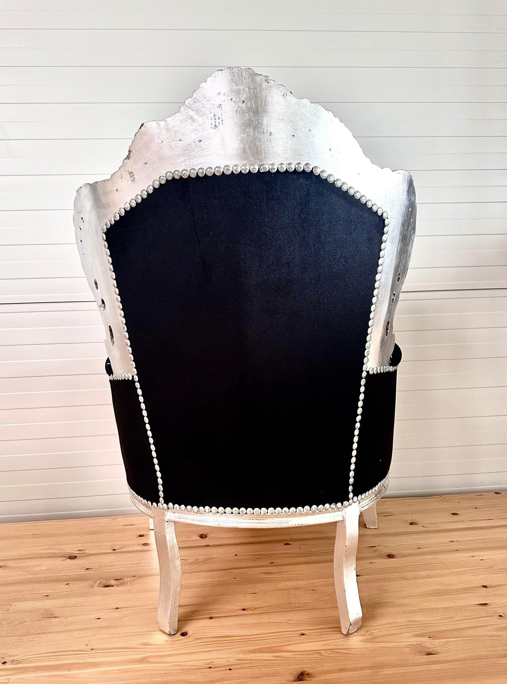 Französischer Barocksessel im Recoco-Stil/ Armchair French Baroque Recoco Style in Silver Finish & Colorful Safari Zebra Print