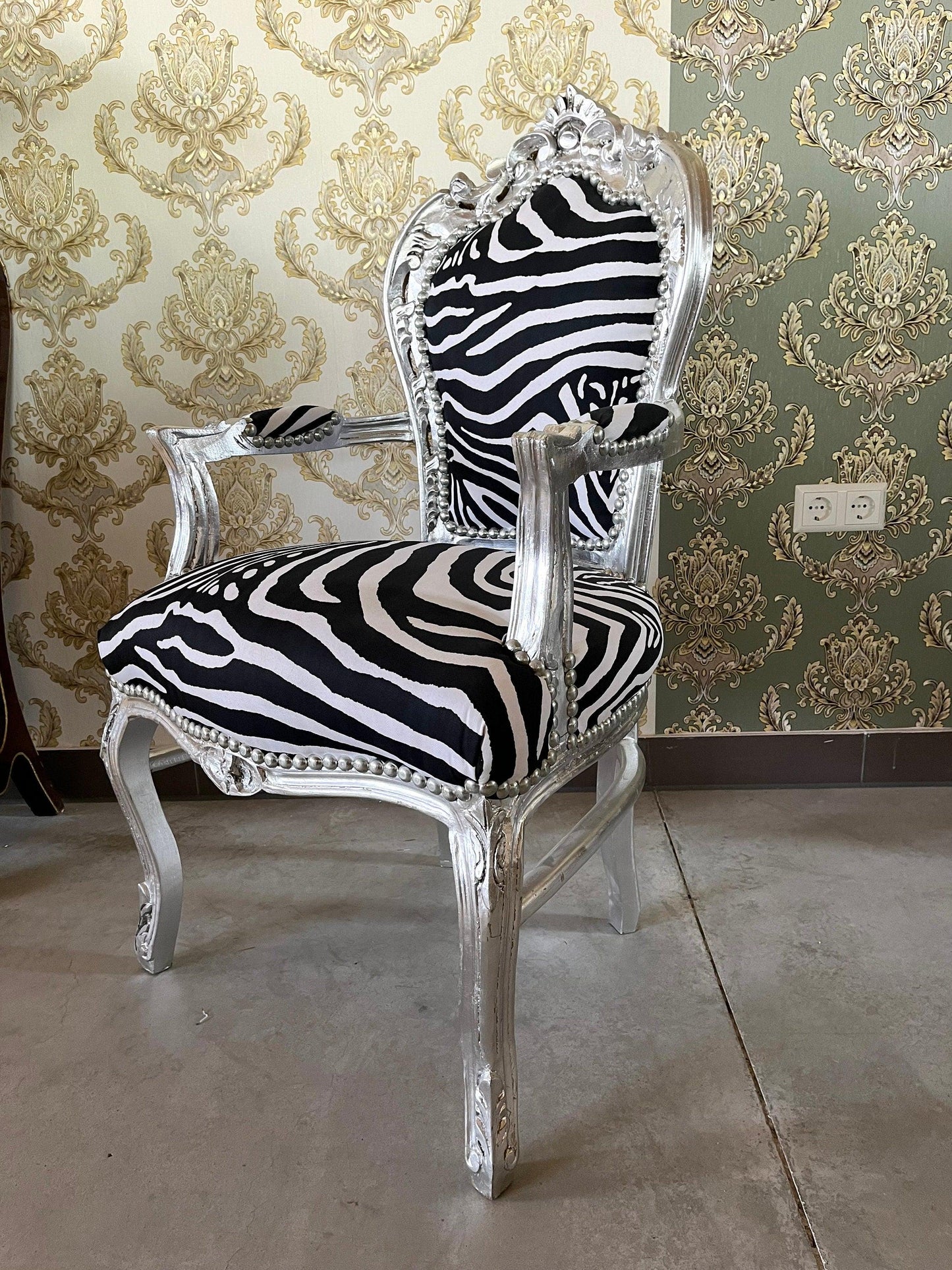 Armchair French Louis Style Zebra Print Dining Chair Antique Style Baroque Rococo Style Armchair in Silver Finish for Home