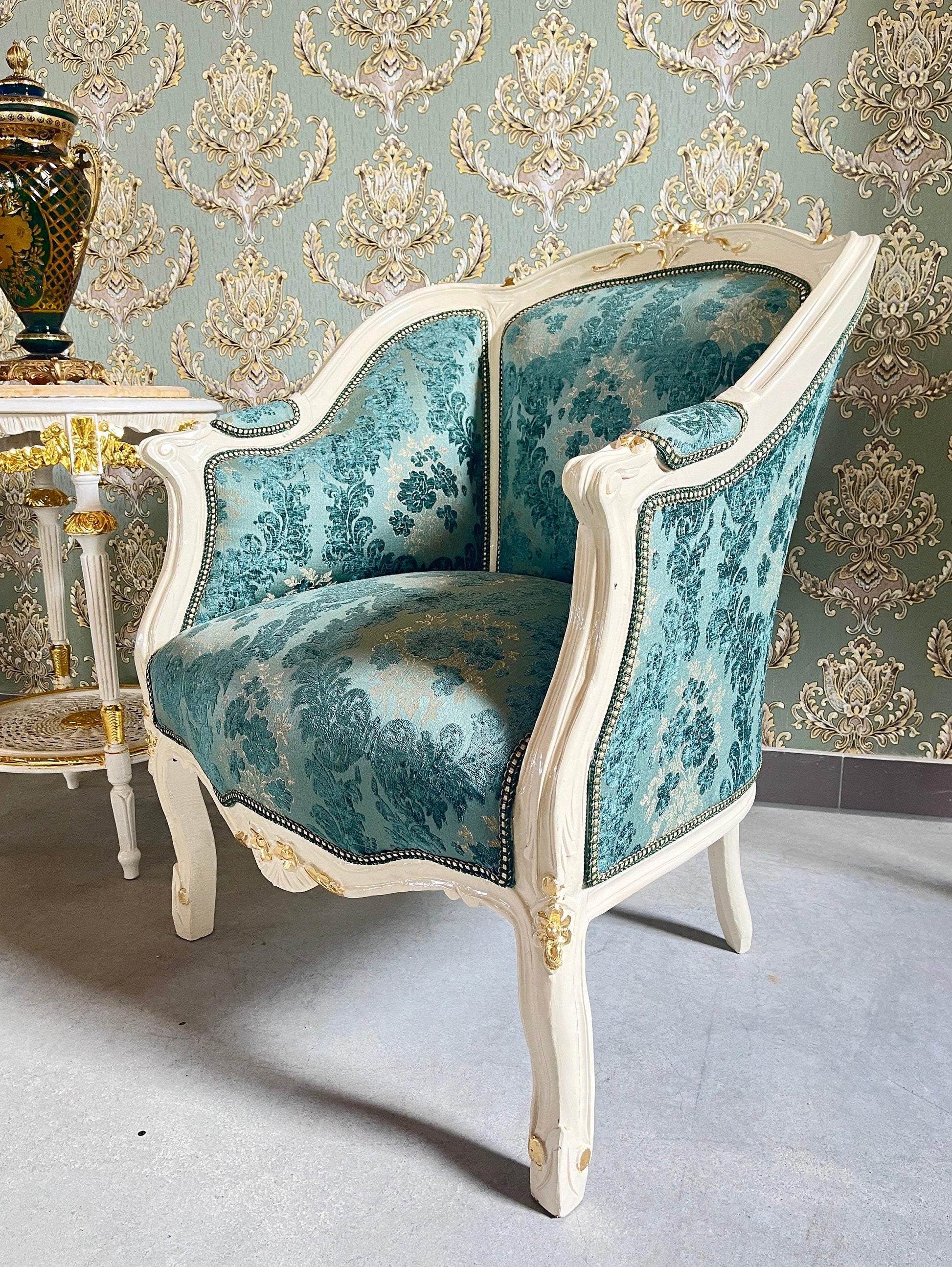 Armchair French Louis Style Shell Shape Chair Nostalgic Baroque Style in Velvet Mint White Frame Lounge Chair for Home Decor