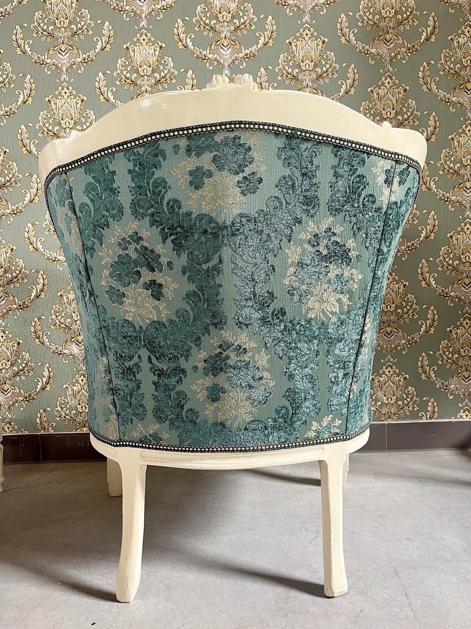 Armchair French Louis Style Shell Shape Chair Nostalgic Baroque Style in Velvet Mint White Frame Lounge Chair for Home Decor