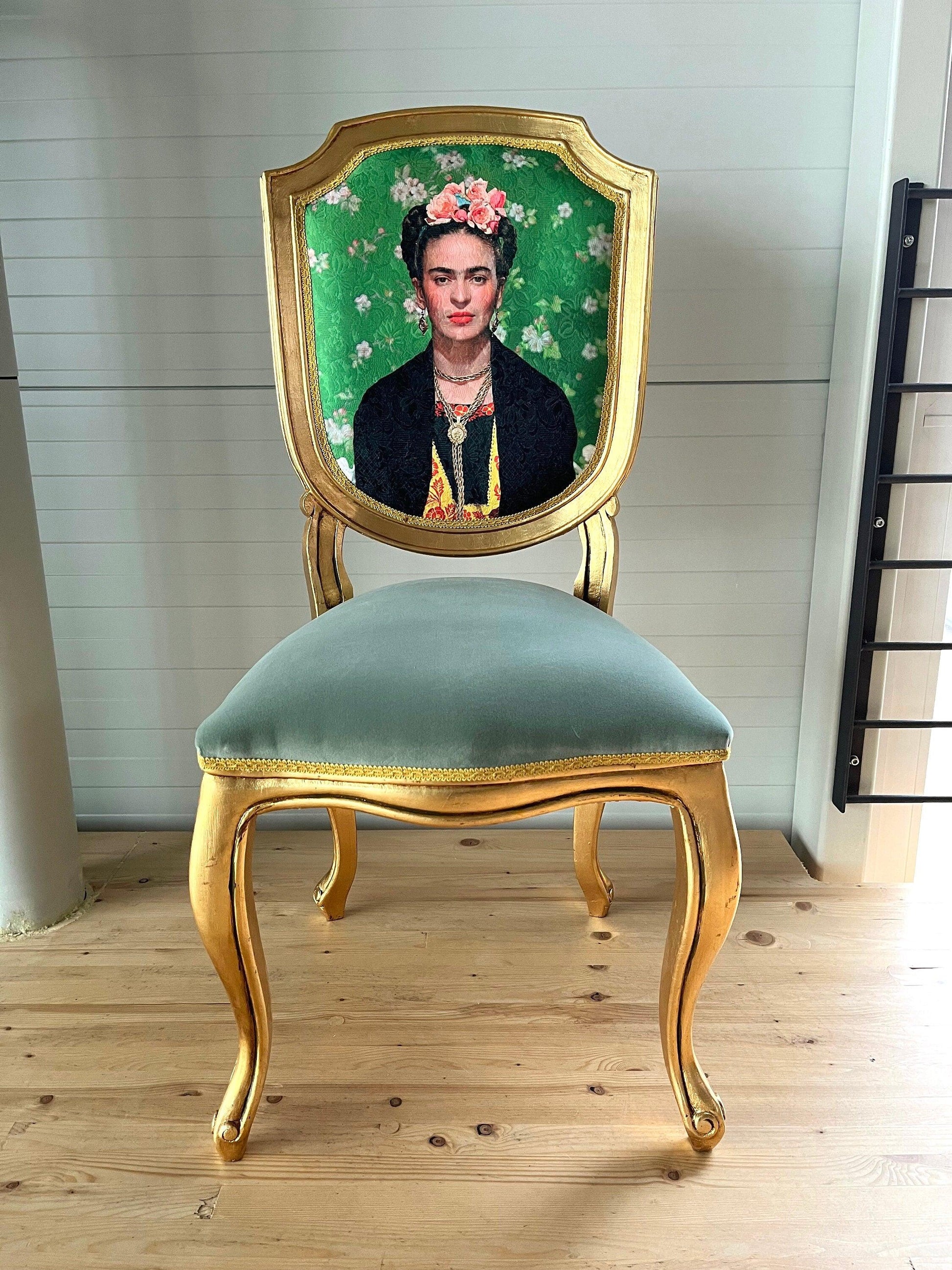 Accent Chair Retro Baroque Rococo Style Wooden Chair in Floral Frida K. Print Gold Finish for Home Dining