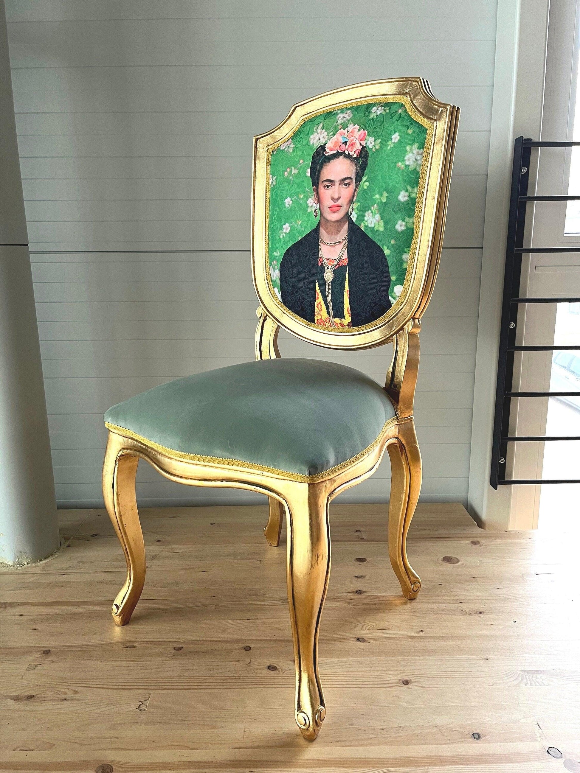 Accent Chair Retro Baroque Rococo Style Wooden Chair in Floral Frida K. Print Gold Finish for Home Dining