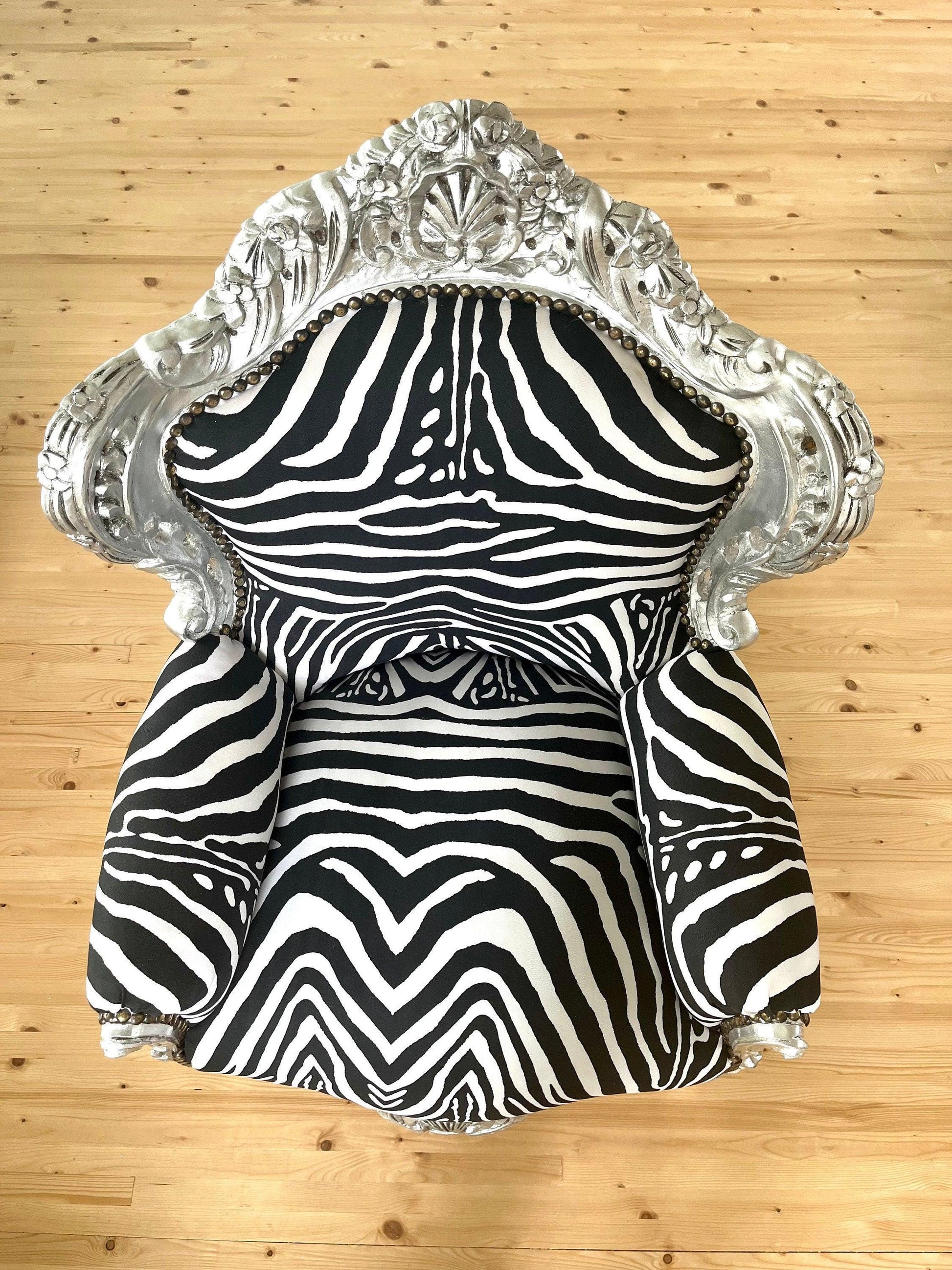Barock-Sessel im französischen Rokoko-Stil / Baroque Armchair in French Rococo style- Black Zebra