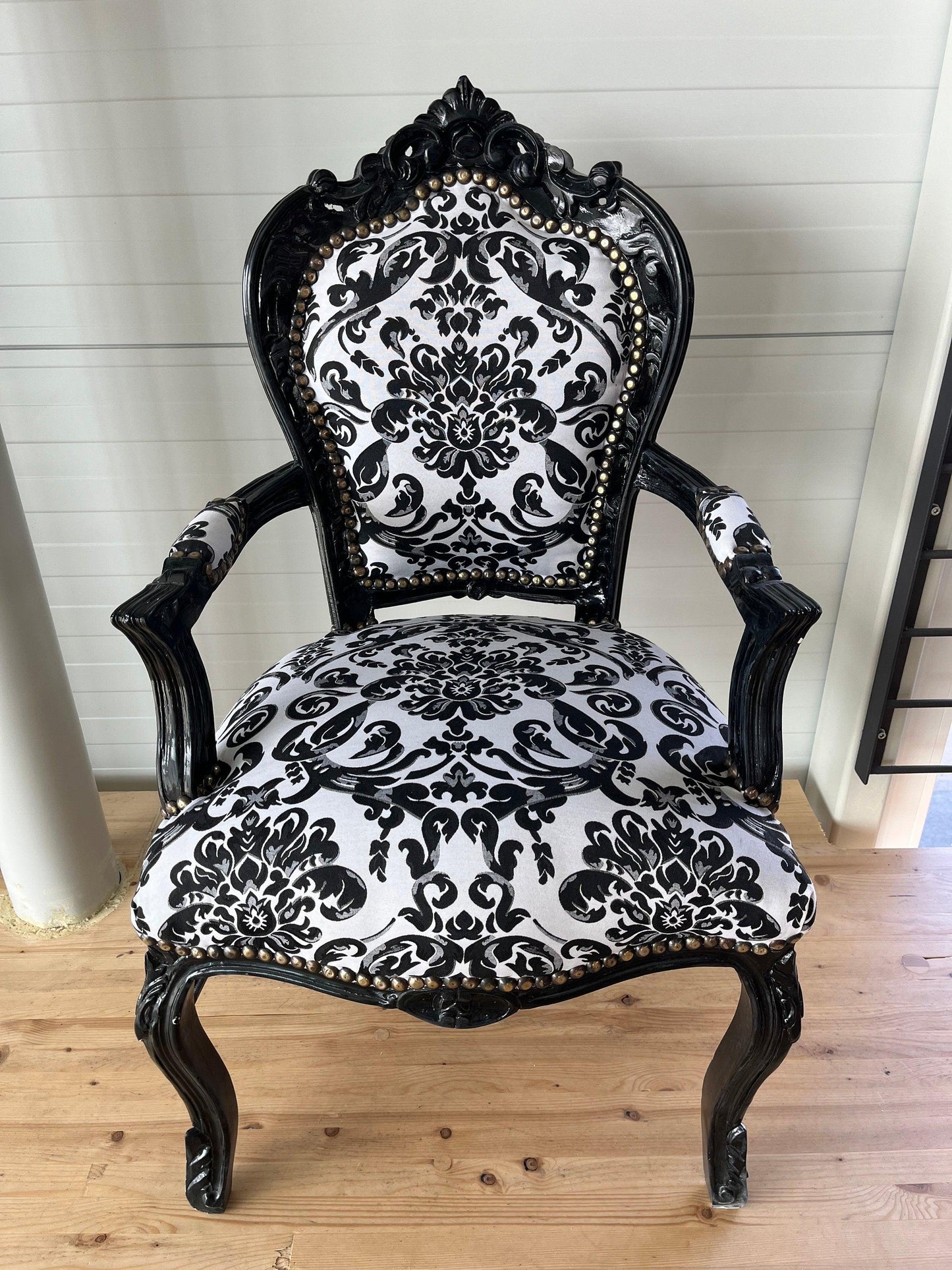 Armchair French Louis Style Chair Baroque Rococo Style Armchair in Floral Print for Home