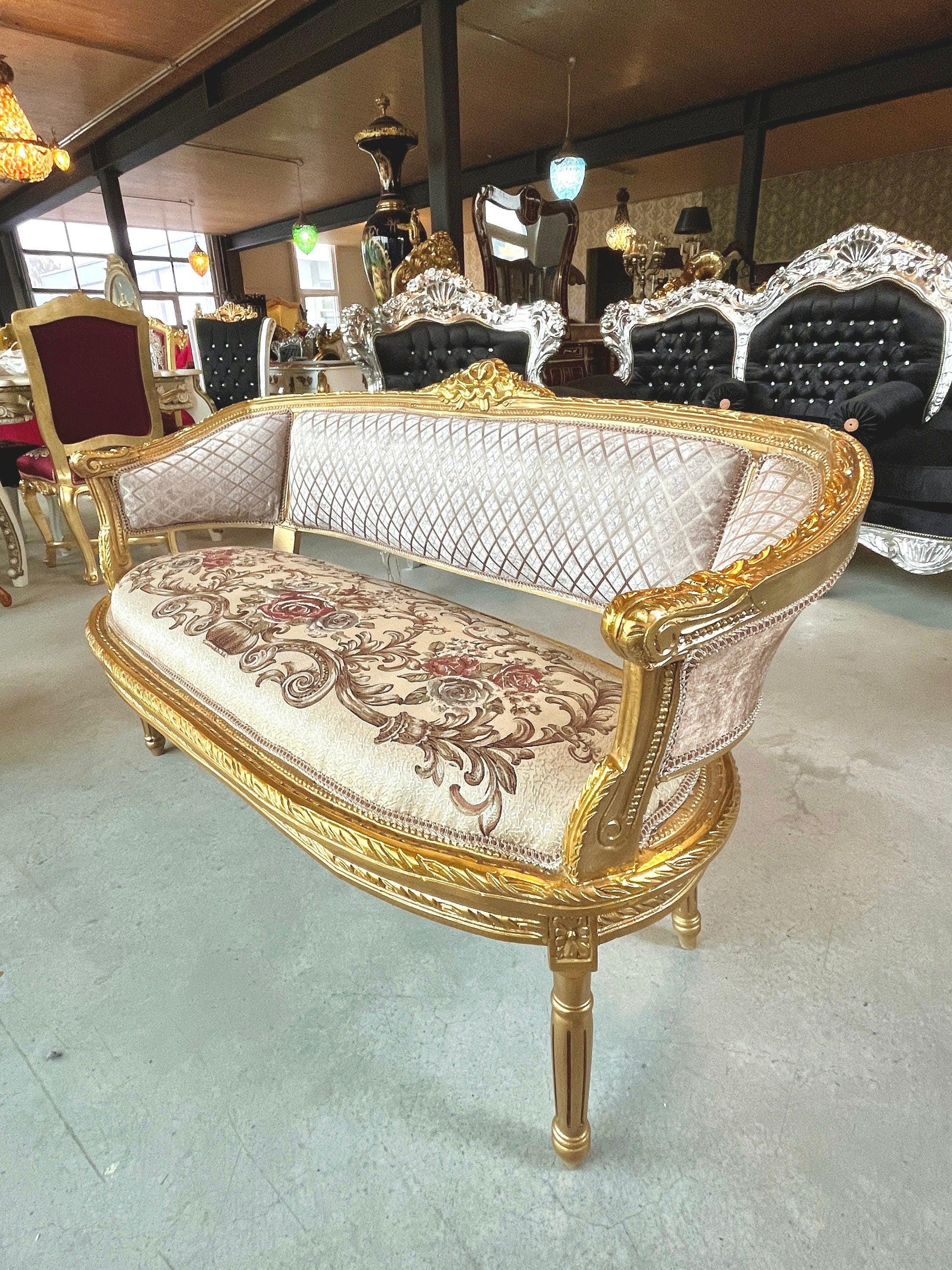 Sofa Set French Antique Style in Khaki Colour Lounge Sofa Retro Baroque Style for Home Decor Lounge Sofa Set in Gold Finish