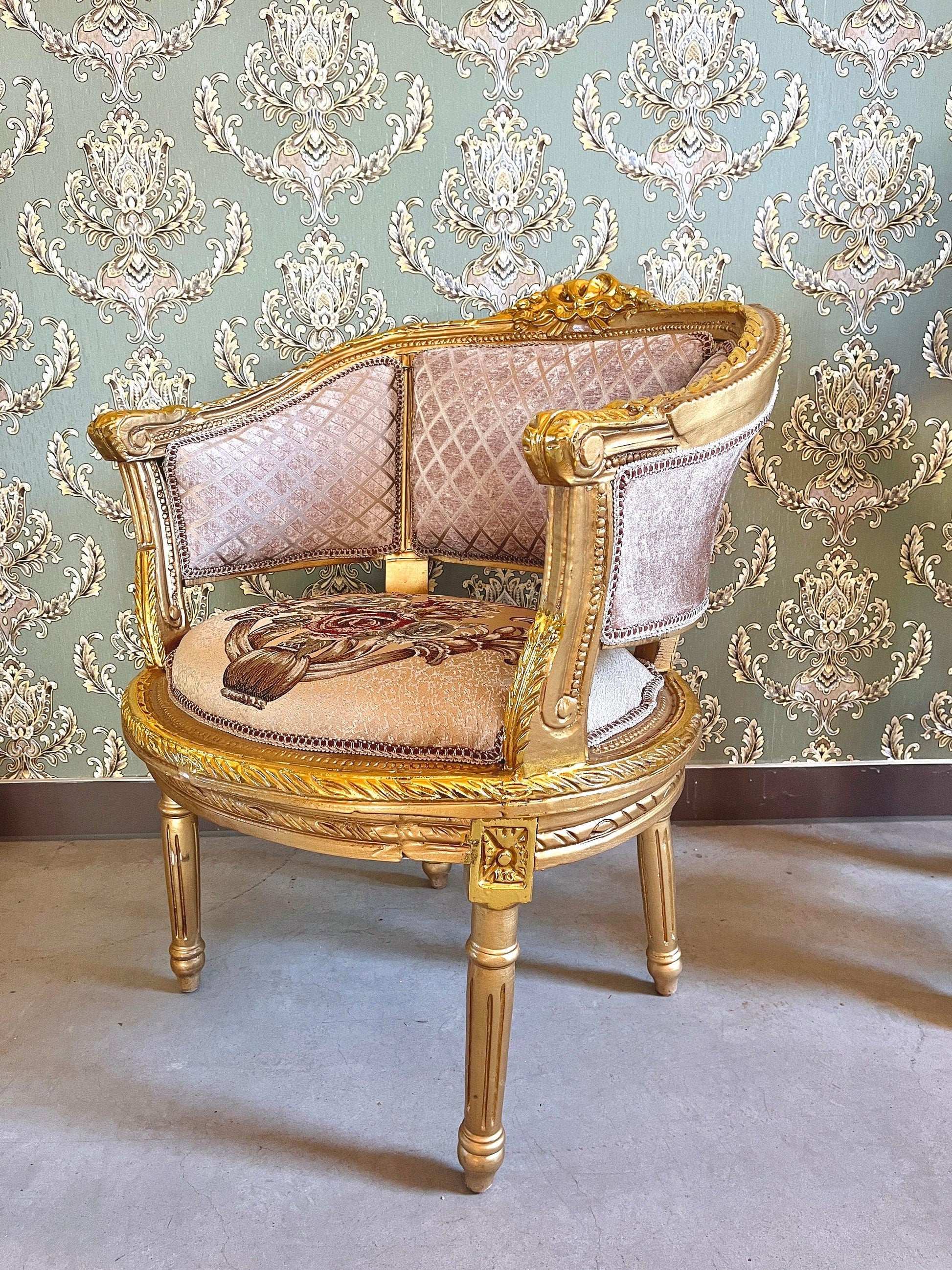 Sofa Set French Antique Style in Khaki Colour Lounge Sofa Retro Baroque Style for Home Decor Lounge Sofa Set in Gold Finish