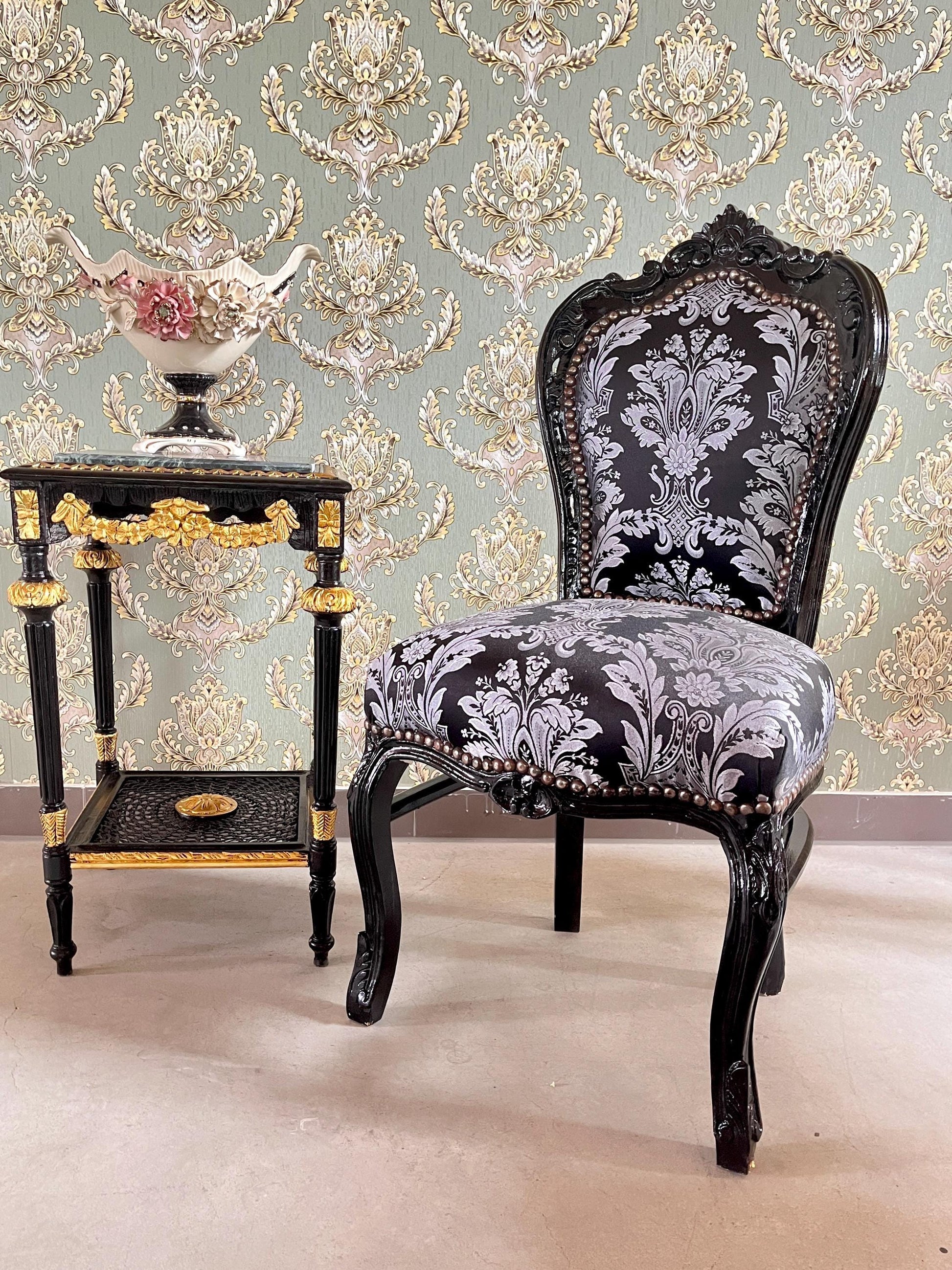Accent Chair Black Colour French Louis Dining Chair in Black Floral Pattern Retro Baroque Rococo Style Chair for Home Décor