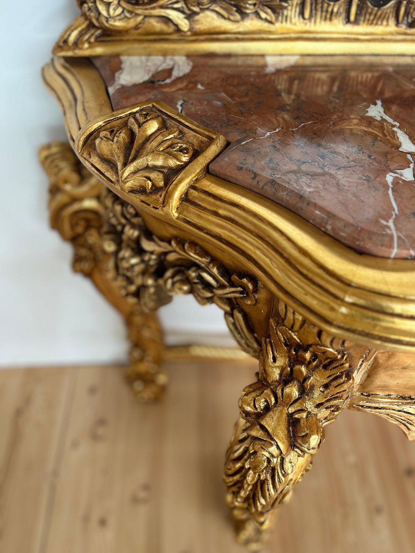 Huge Console Table Mirror Antique Style with Marble Slab Top Table Retro Baroque Style in Gold Finish for Home Decor for Hotel Display