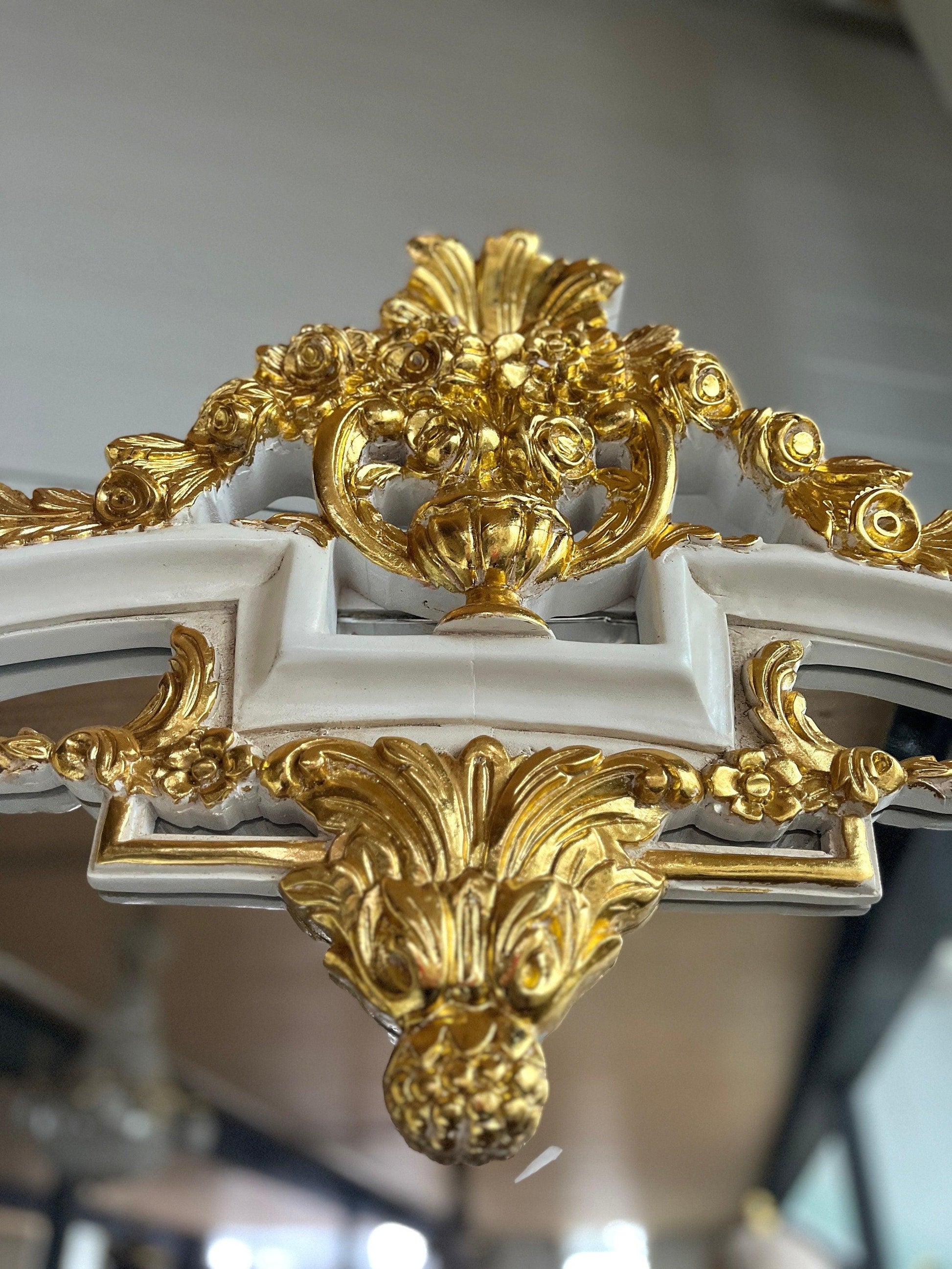 Deluxe Table Console Mirror Set French Antique Style Baroque Rococo Style Red Marble Slab Top in Gold Finish for Home Decor for Hotel Decor