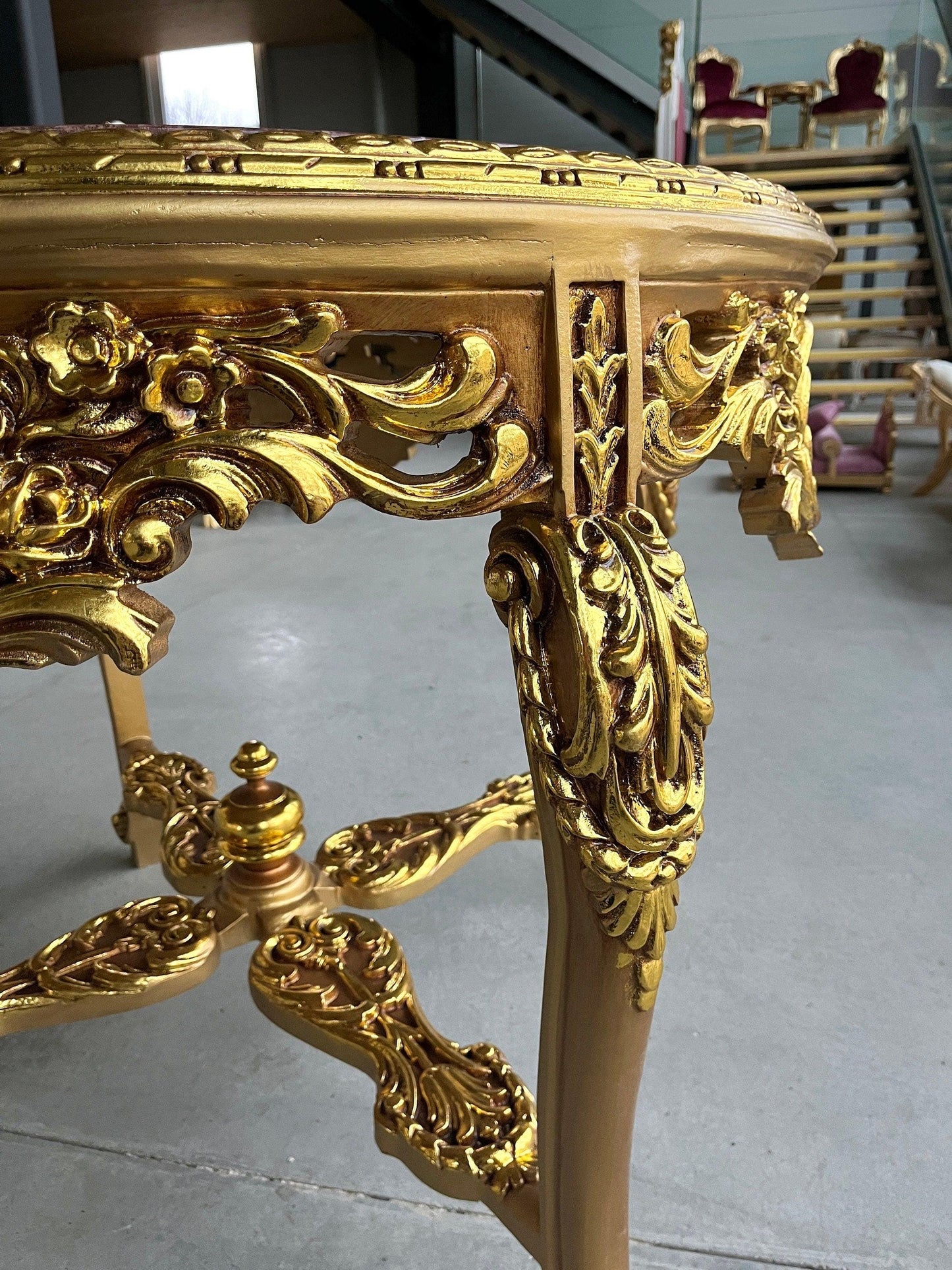Round Table Retro Baroque Rococo Style Marble Top French Antique Style Wooden Table Gold Finish for Home Decor