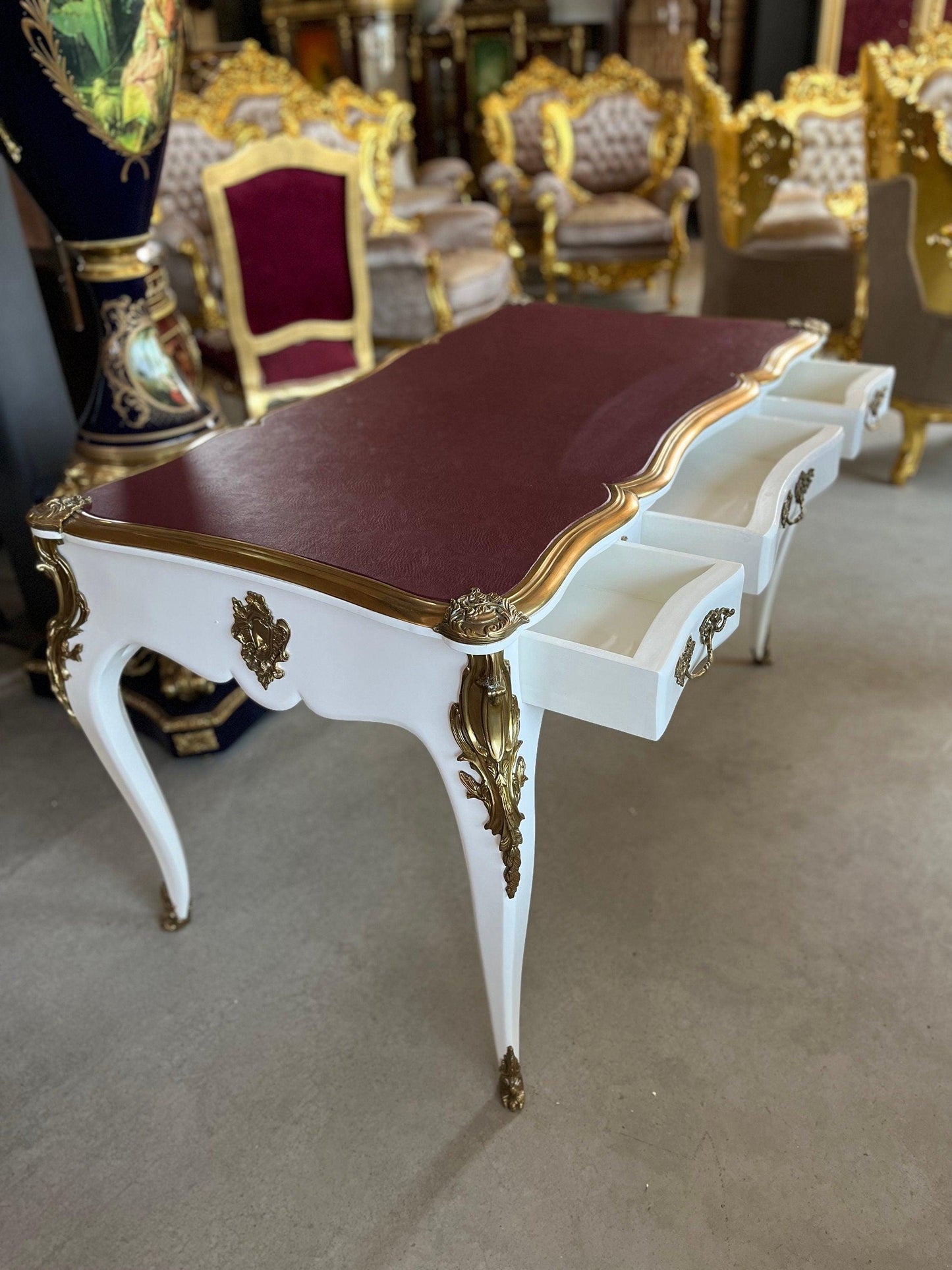 Luxurious Wooden Desk Antique Baroque Style Writing Desk with Bronze Ornament Lacquered in White & Top Surface in Bordeaux Color - LIMITED