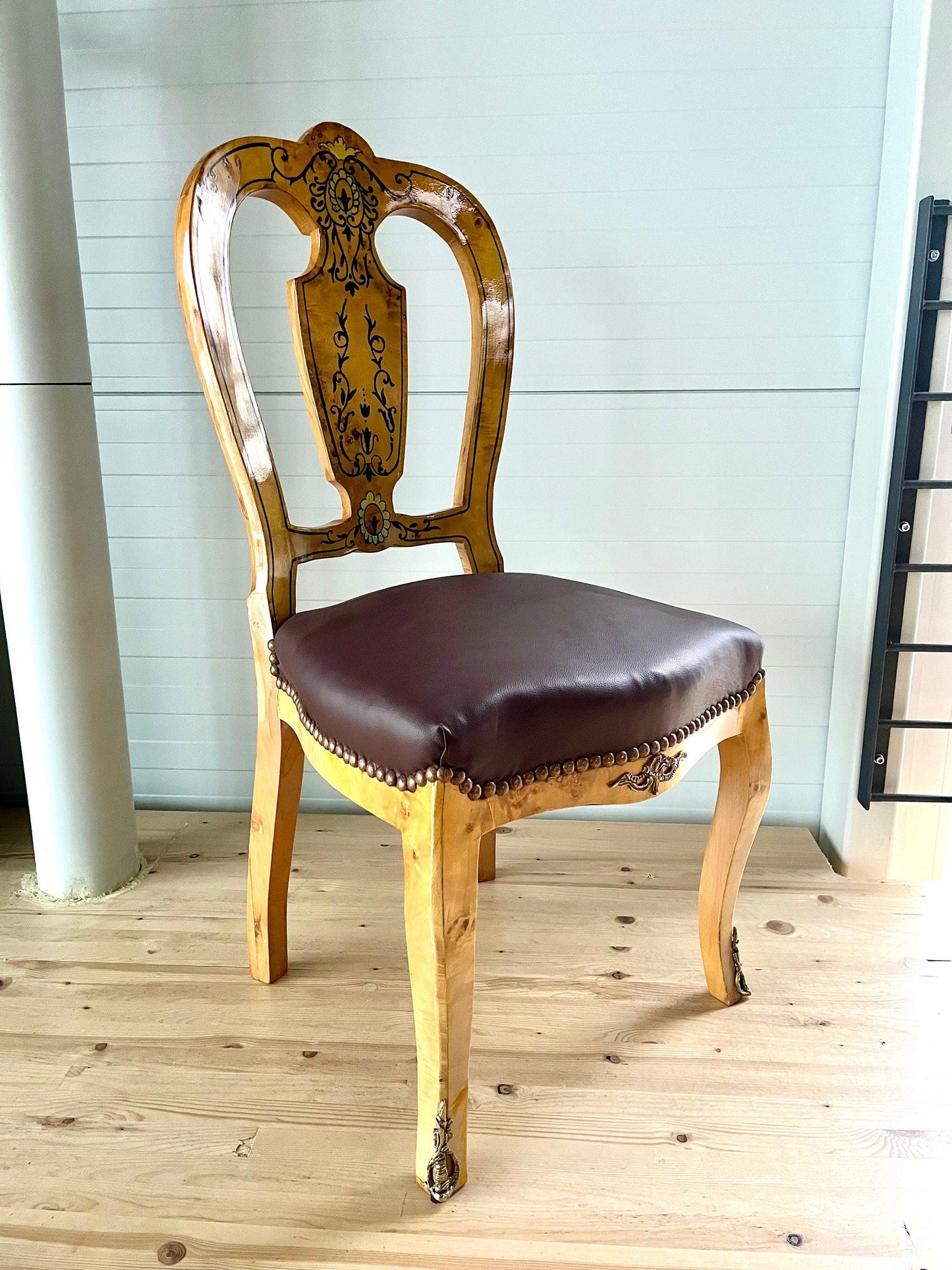 Dining Chair Retro Baroque Style Home Decor Chair in Yellow Frame & Brown Seat Italian Antique Style