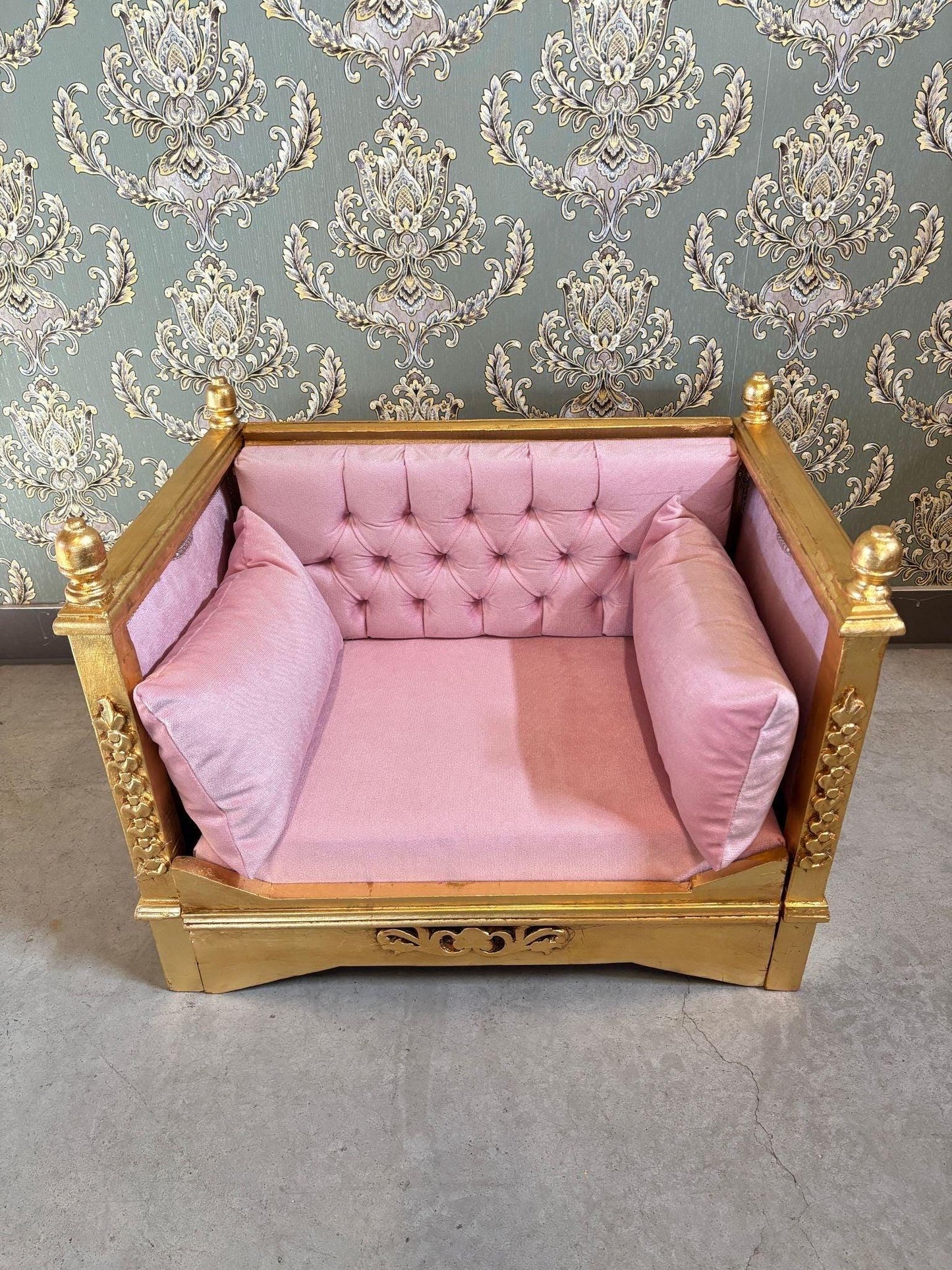 Pet Sofa French Baroque Style Cute Dog Couch Handmade in Pink Velvet Gold Finish for Small Pet for Pet Lover