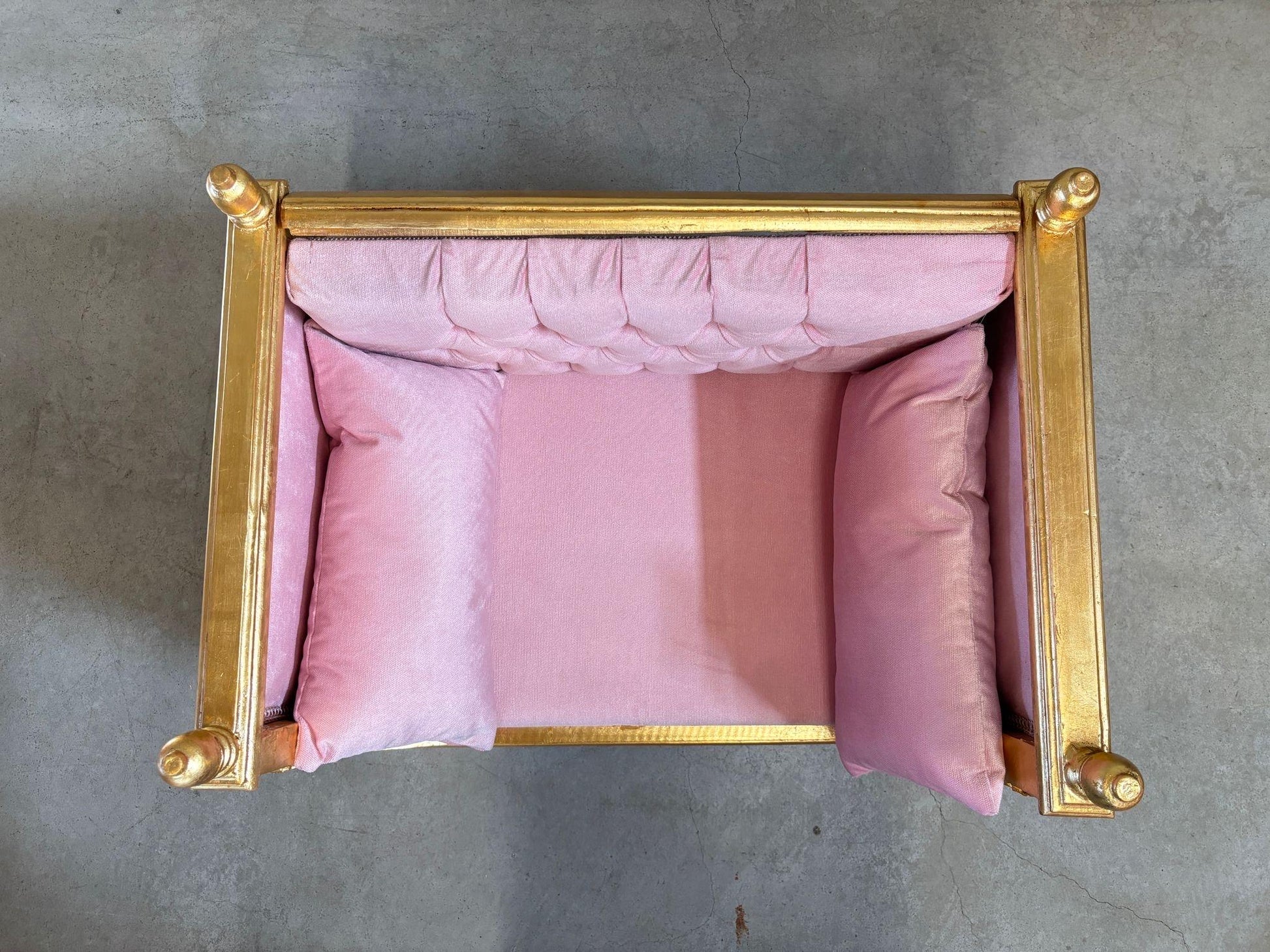 Pet Sofa French Baroque Style Cute Dog Couch Handmade in Pink Velvet Gold Finish for Small Pet for Pet Lover