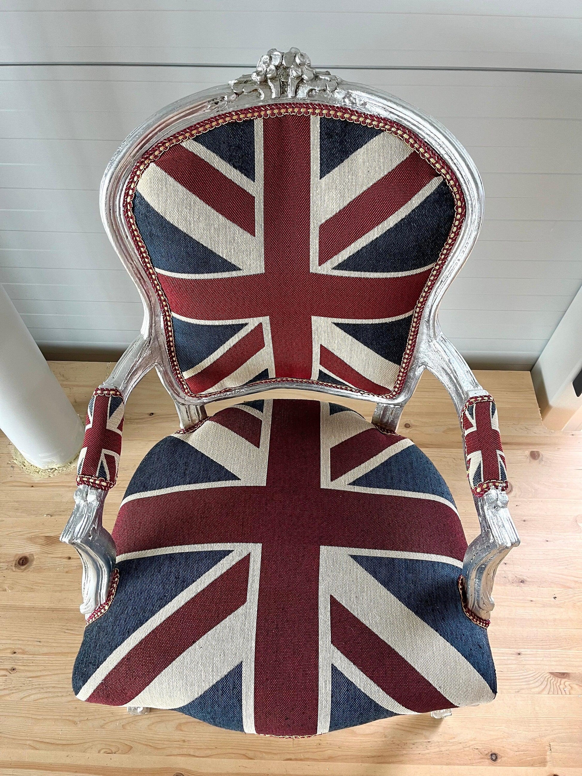 Französischer Sessel im Louis-Barock-Stil / French Baroque Style Armchair in Union Jack Silver Frame