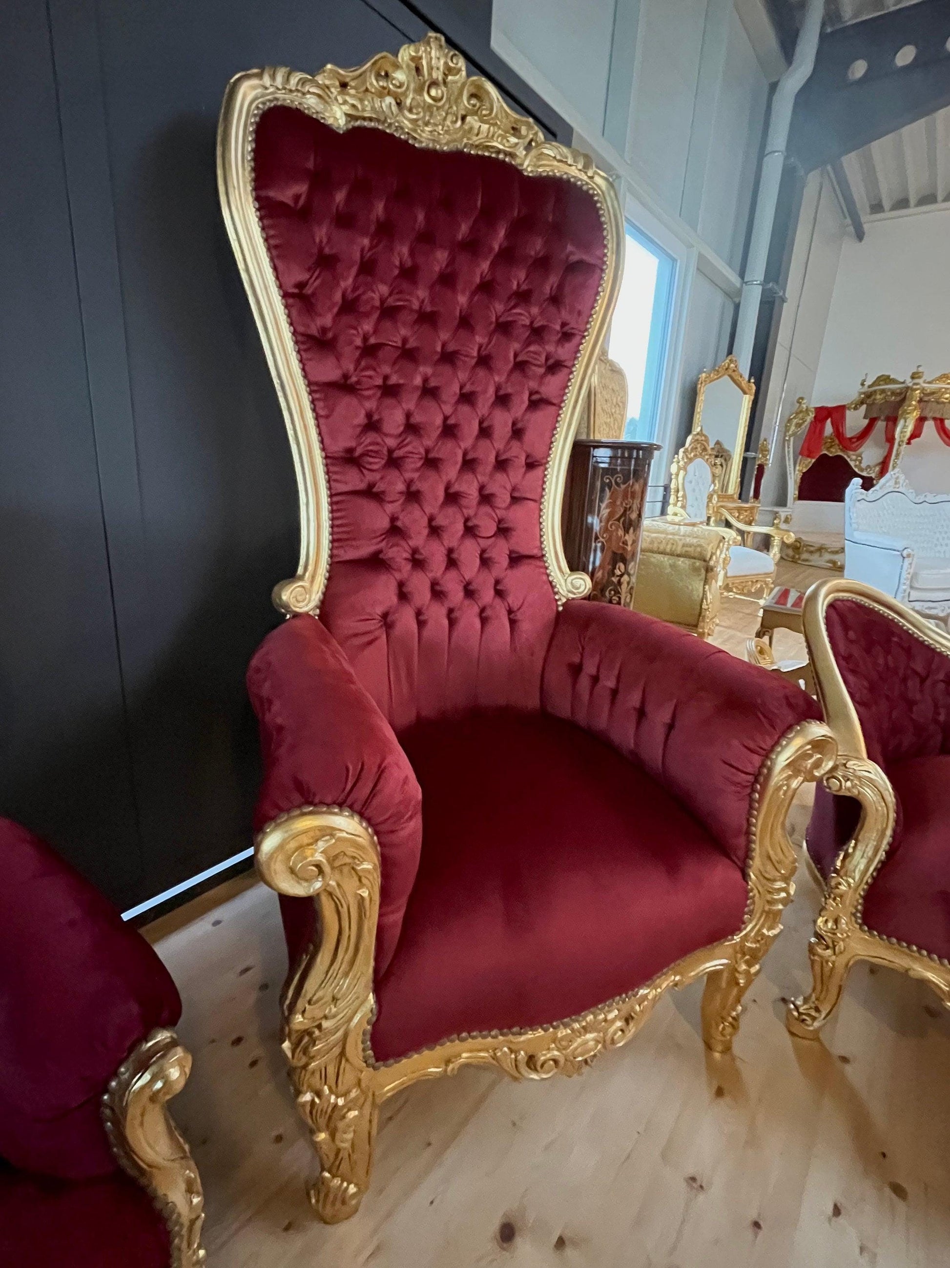 Big Sofa Chair Gold Surprise Party Huge Armchair French Baroque Style Chair for Special Event