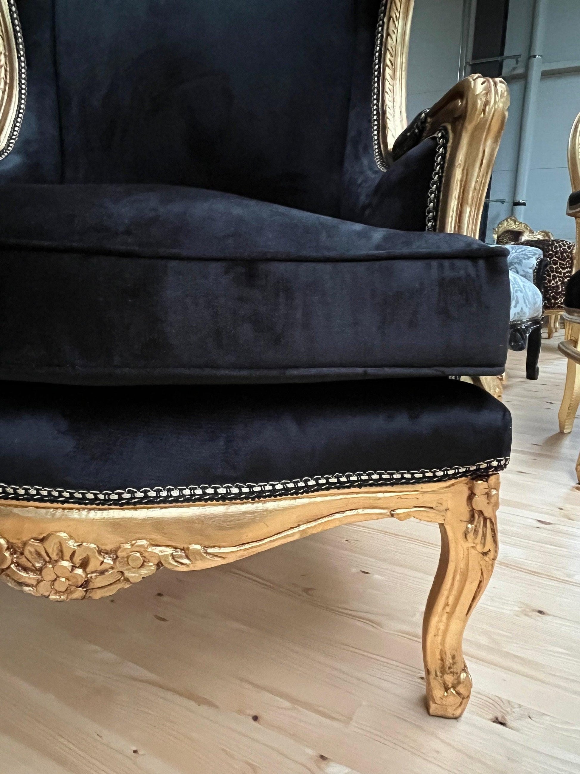 Accent Armchair Retro Baroque Rococo Style Black Velvet Chair in Gold Finish For Holiday Decor