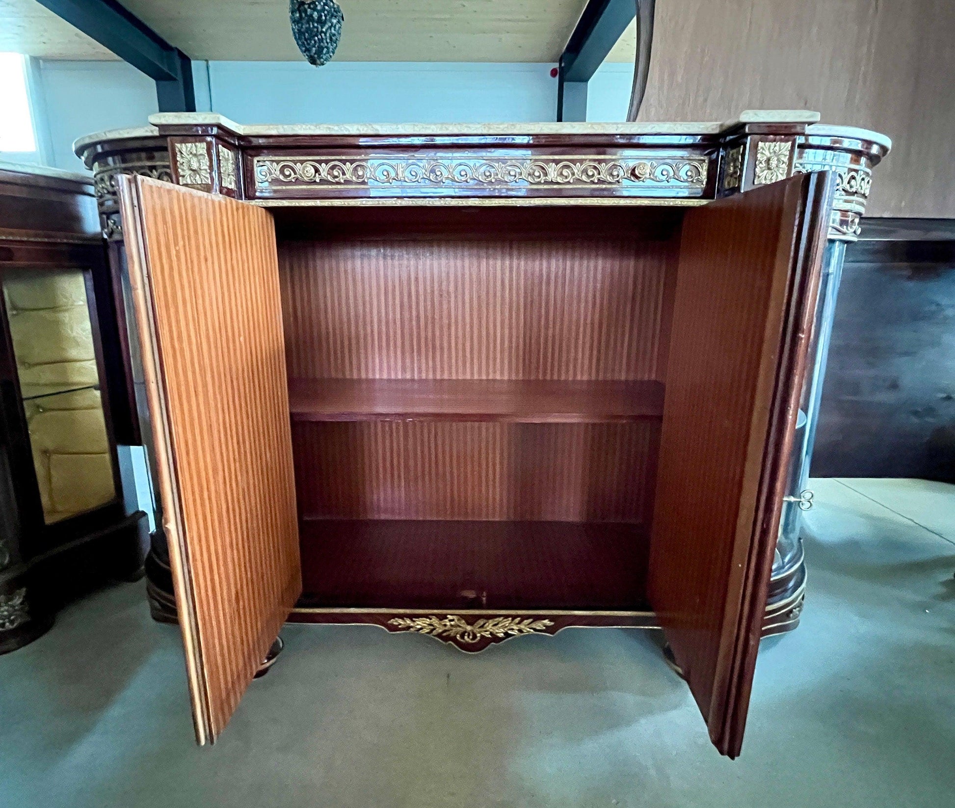 Wooden Cabinet in Nostalgic French Antique Style with Marble Slab at Top Display Cabinet Retro Baroque Style Glass Showcase Cabinet