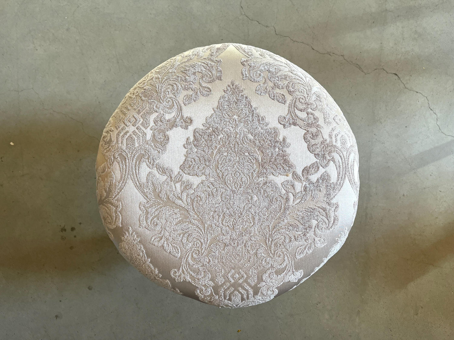 Adorable Velvet Pouf French Baroque Style Ottoman With Fringe In Ivory Flower Pattern In Camel Velvet Footstool In Gold Finish