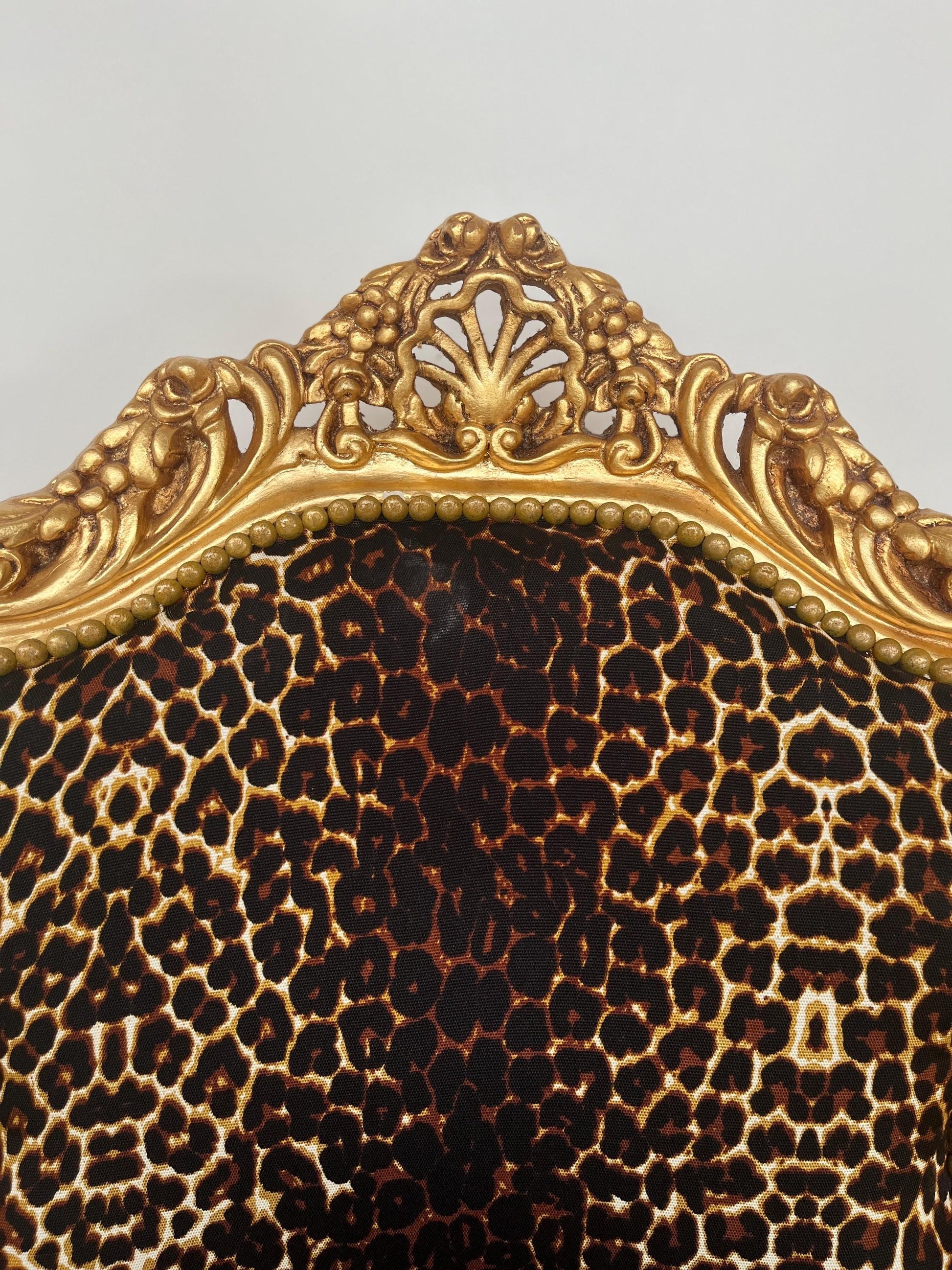 Armchair French Baroque Rococo Style Wooden Sofa Chair Antique Style in Leopard Brown for Living Room Home Decor