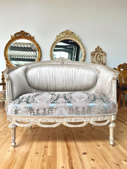 Lounge Sofa Baroque Rococo Style in Taupe Color Floral Handmade Luxurious Retro French Love Seat For Party Event Home Decor LIMITED EDTION