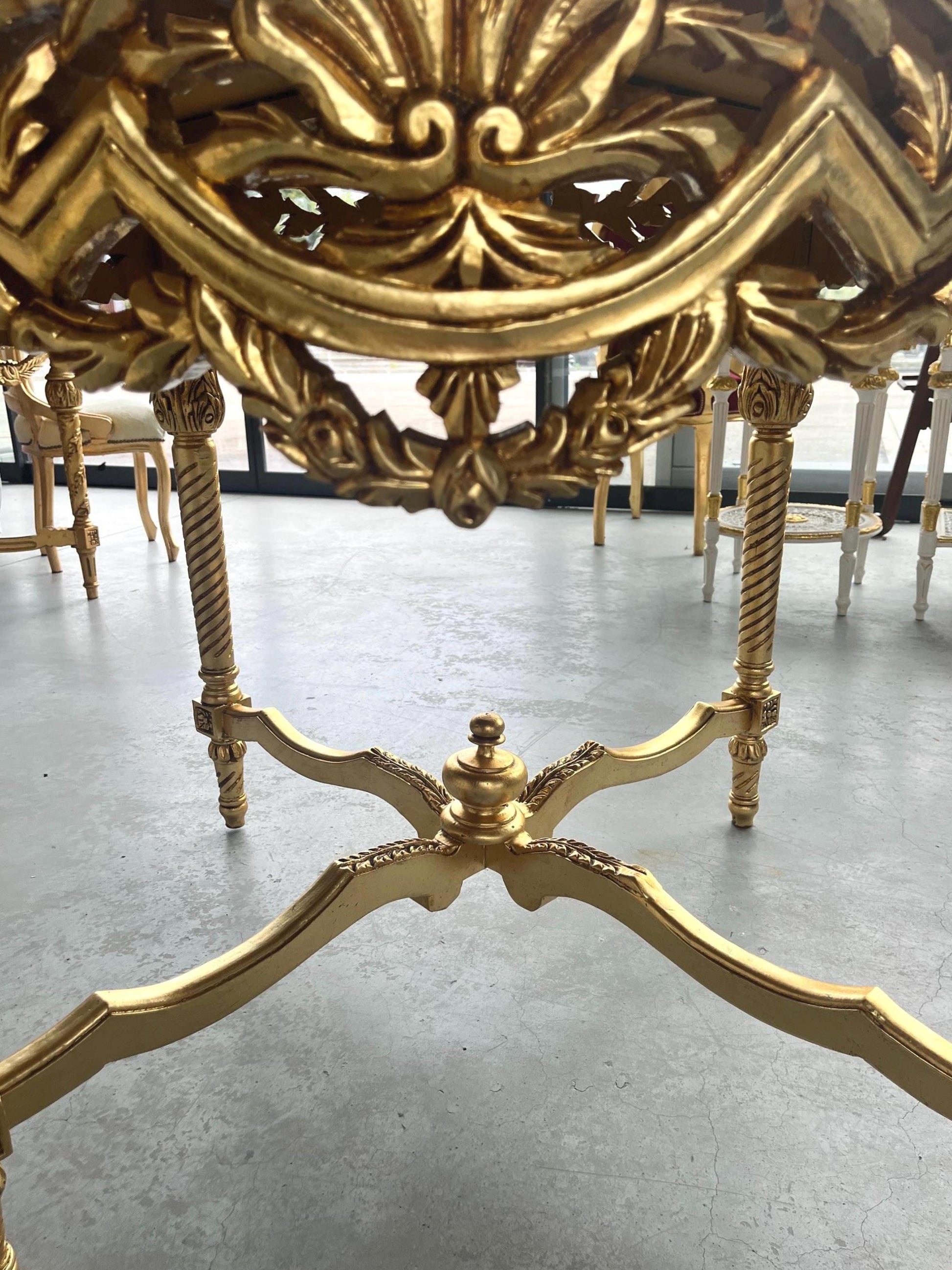 Dining Table in Gold Finish French Baroque Style Round Table Handmade Antique Style for Dining Room Decor