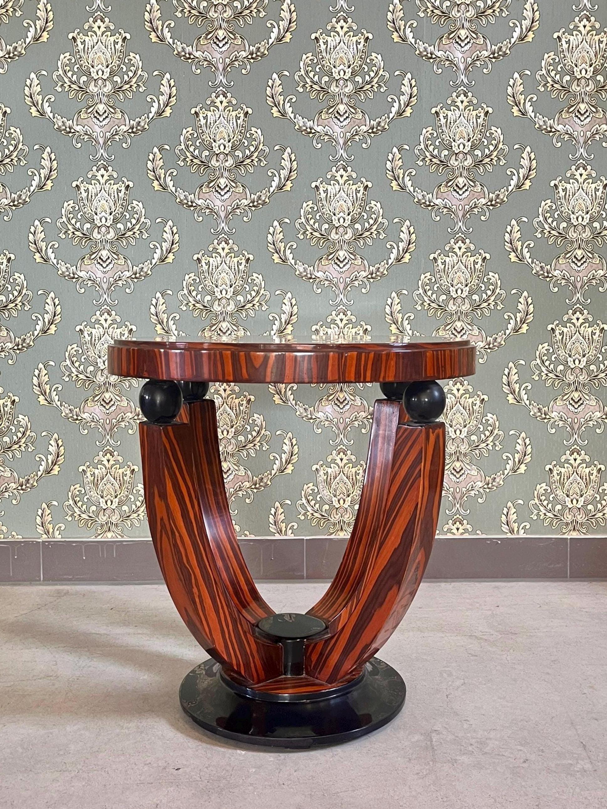 Geometric Pattern Coffee Table: Retro Baroque Style Wooden Side Table