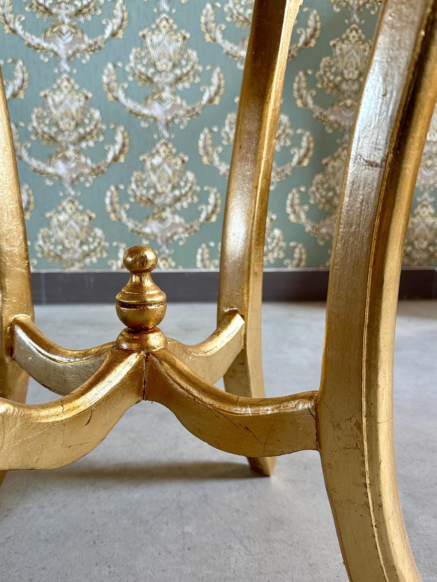 Baroque Rococo Style Marble Top End Table - Gold Finish