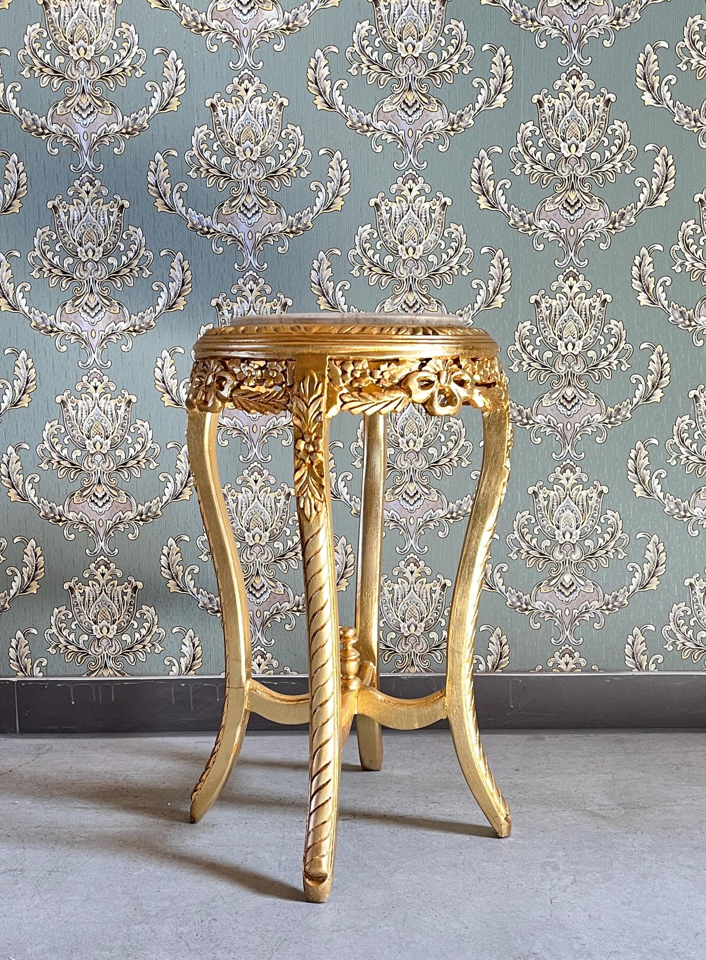 Small Side Table Baroque Rococo Style with Marble Top in Gold Finish Tea Table Coffee Table for Home Decor