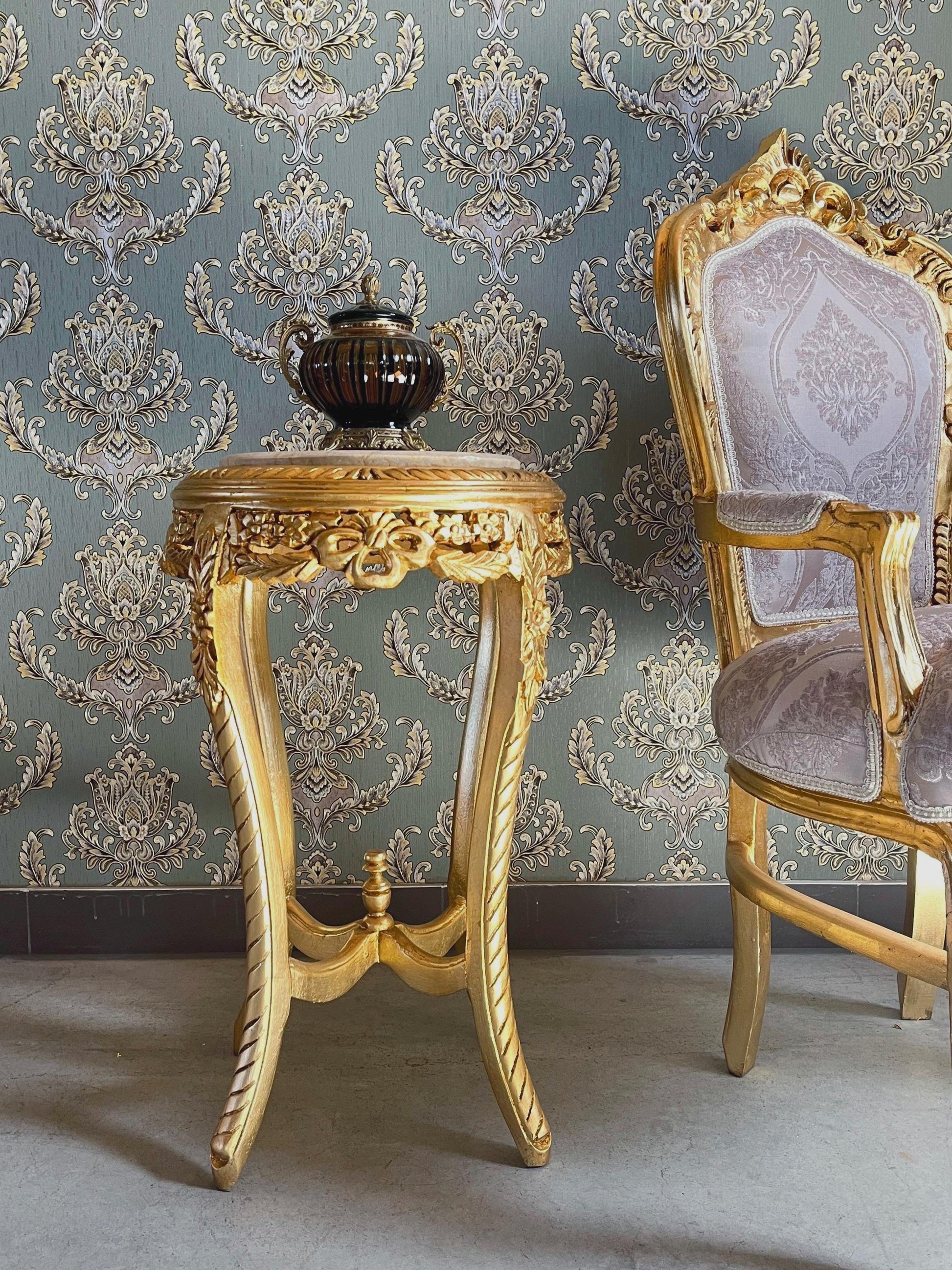Small Side Table Baroque Rococo Style with Marble Top in Gold Finish Tea Table Coffee Table for Home Decor