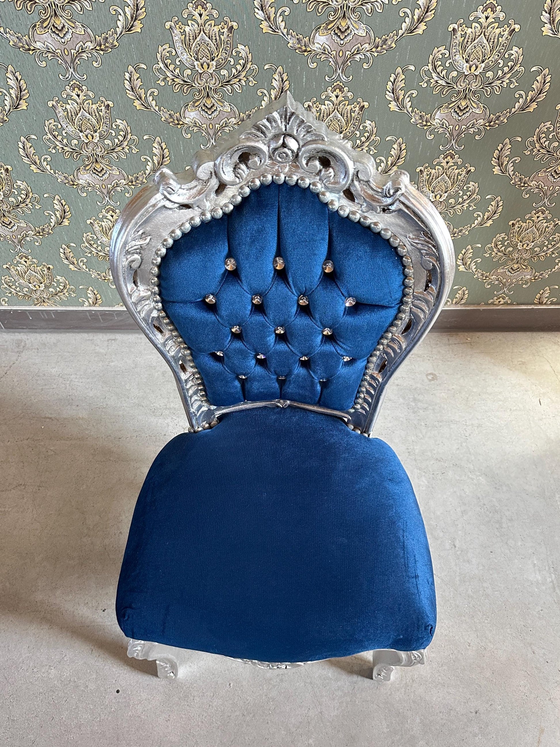Accent Chair Blue Velvet French Baroque Antique Style Dining Chair Velvet Purple in Silver Finish for Home Decor