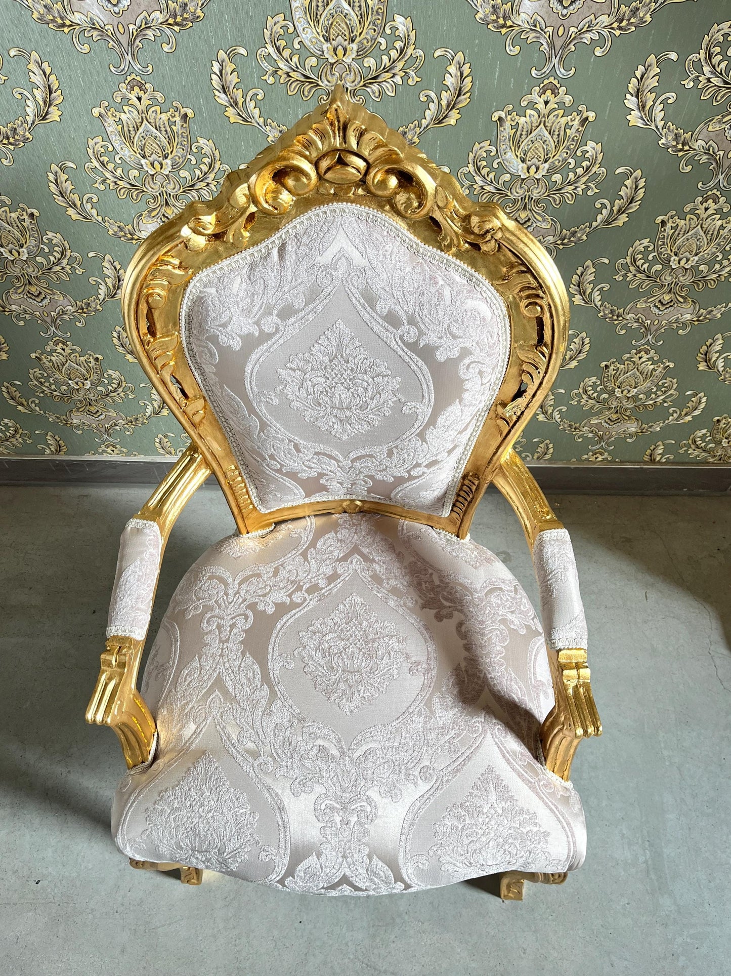 French Baroque Style Armchair: Beige Flower Pattern, Gold Finish