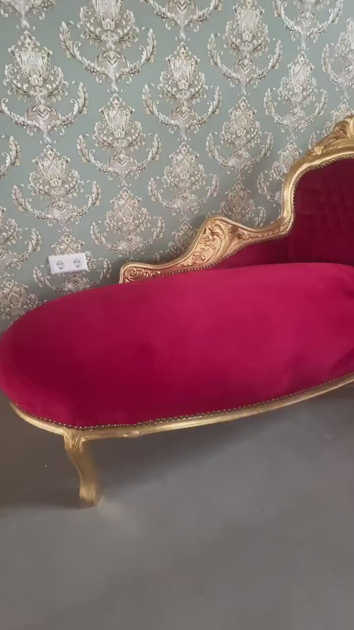 Chaise Longue Velvet Red French Louis XV Antique Style in Gold Frame Retro Baroque Style Bench Red Velvet for Bedroom Furniture Decor