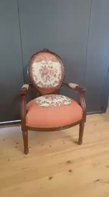 Handmade Peach Floral Damask Armchair: French Baroque Style Living Room Accent Chair