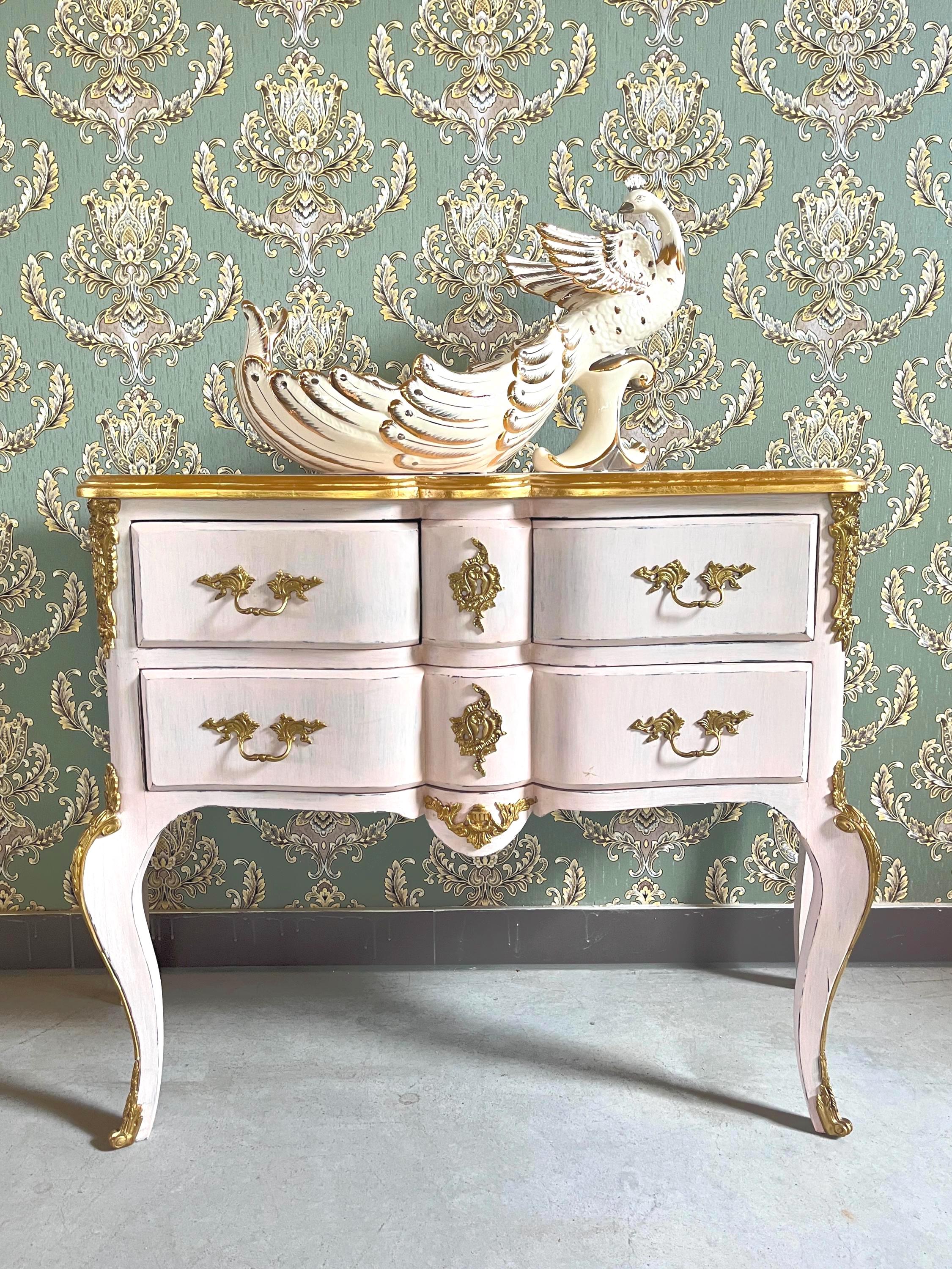 Pink Baroque Chest of Drawers Hand-Brushed Solid Beech Wood 3-Drawer Dresser