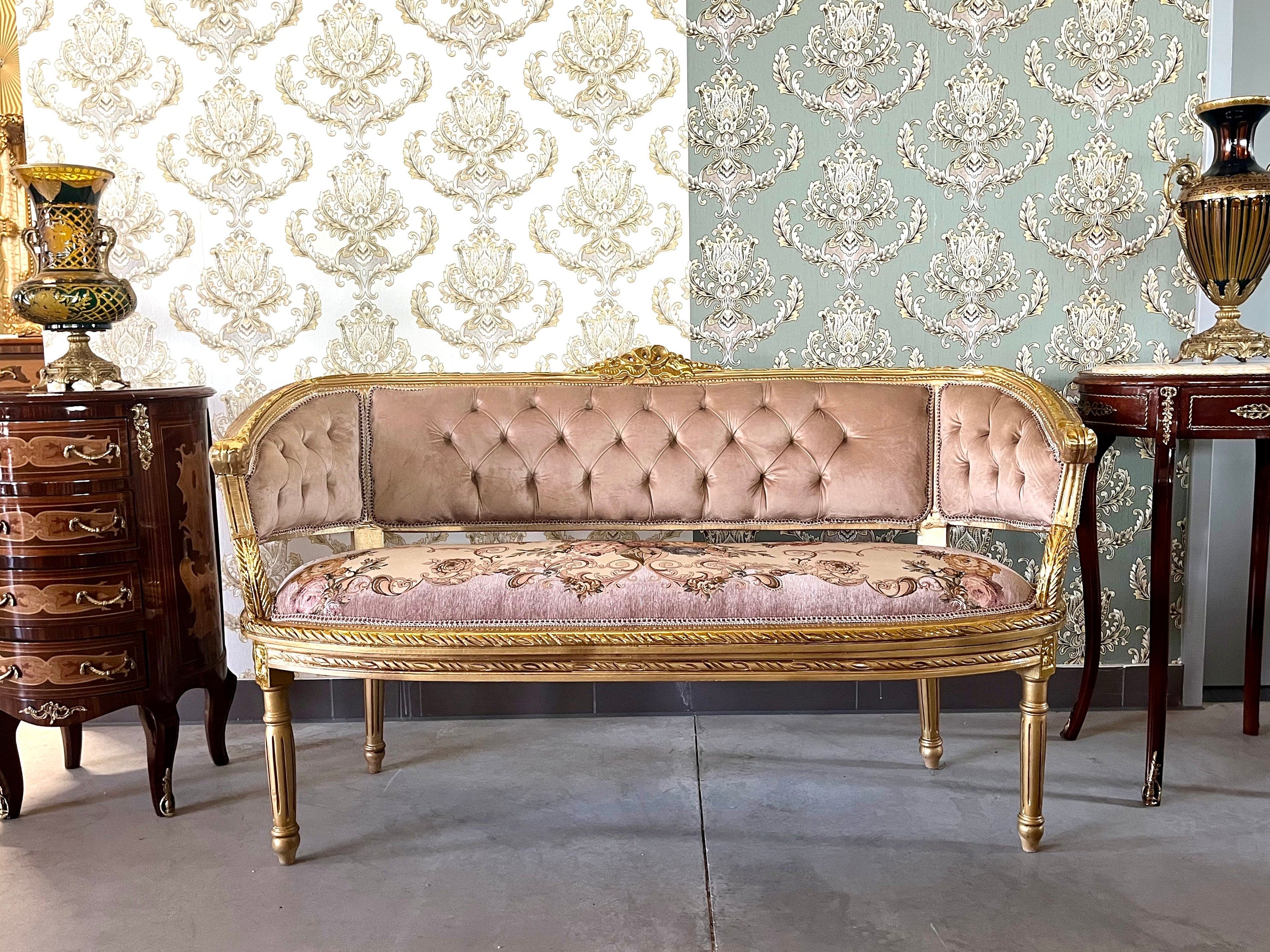 Sofa Set Retro Baroque Style Camel Color Velvet Lounge Sofa French Louis Antique Style in Gold Finish for Lodge Home