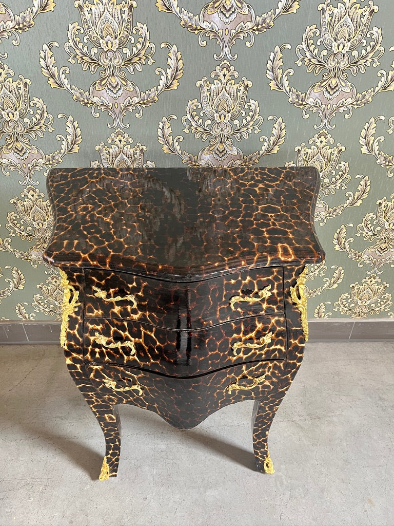 Nachttisch mit Leopardenmuster: Nachttisch im französischen Louis-Stil