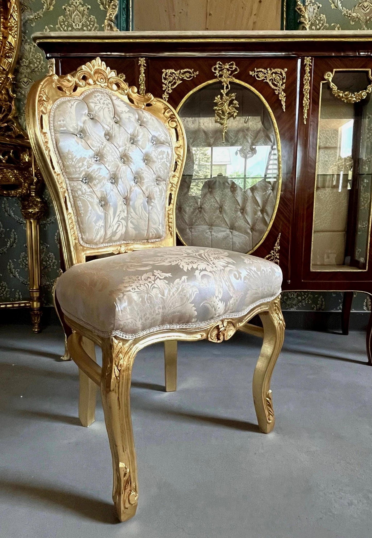 Accent Chair Beige Jacquard Fabric French Baroque Chair Rococo Style Chair Antique Style Reproduction Dining Chair Beige Jacquard Fabric