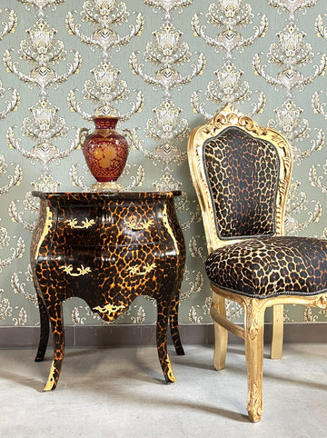 Comodino con stampa leopardata: tavolino da letto in stile francese Luigi