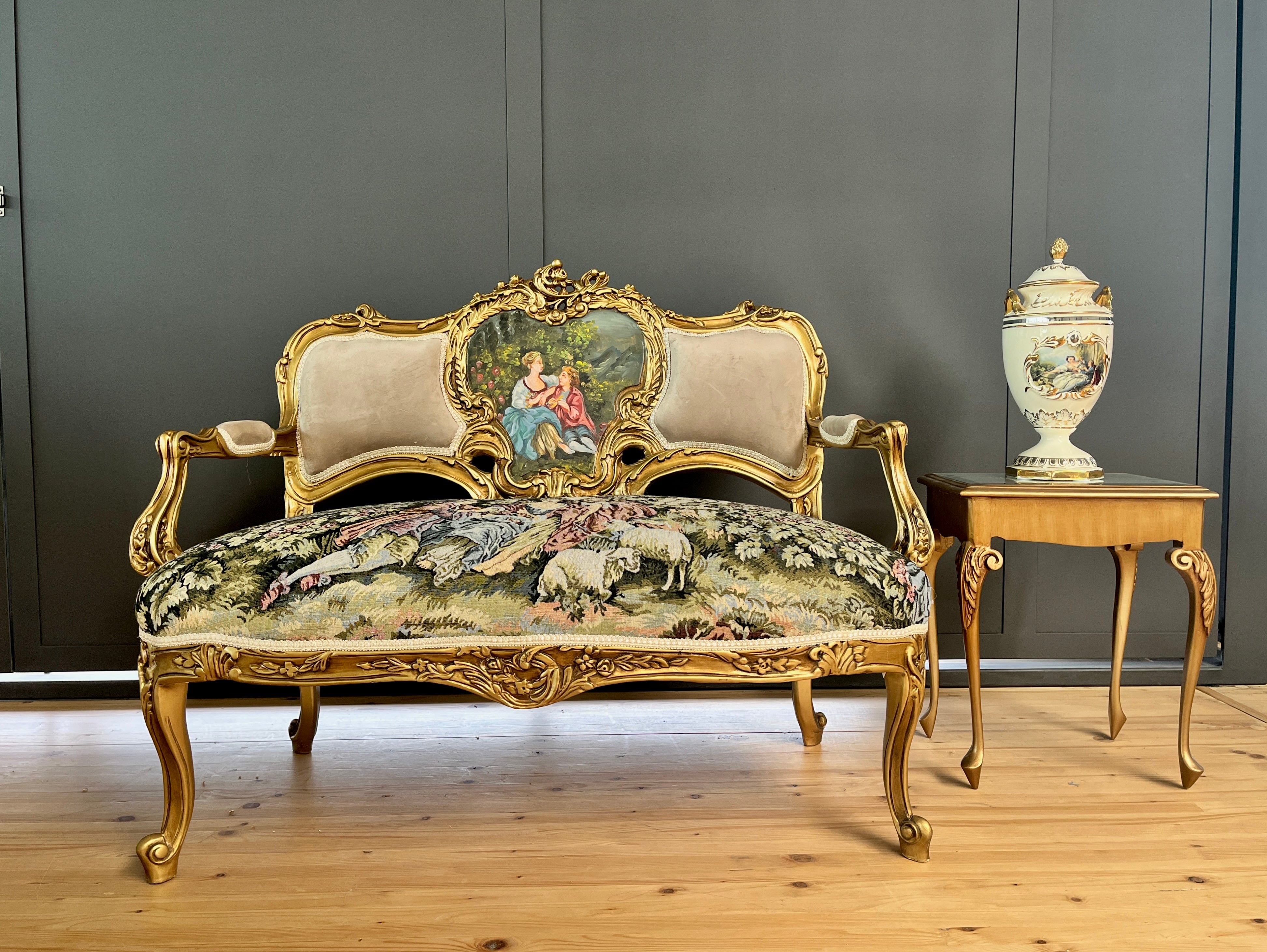Divanetto a 2 posti in velluto beige, stile barocco, con motivo paesaggistico di palazzo