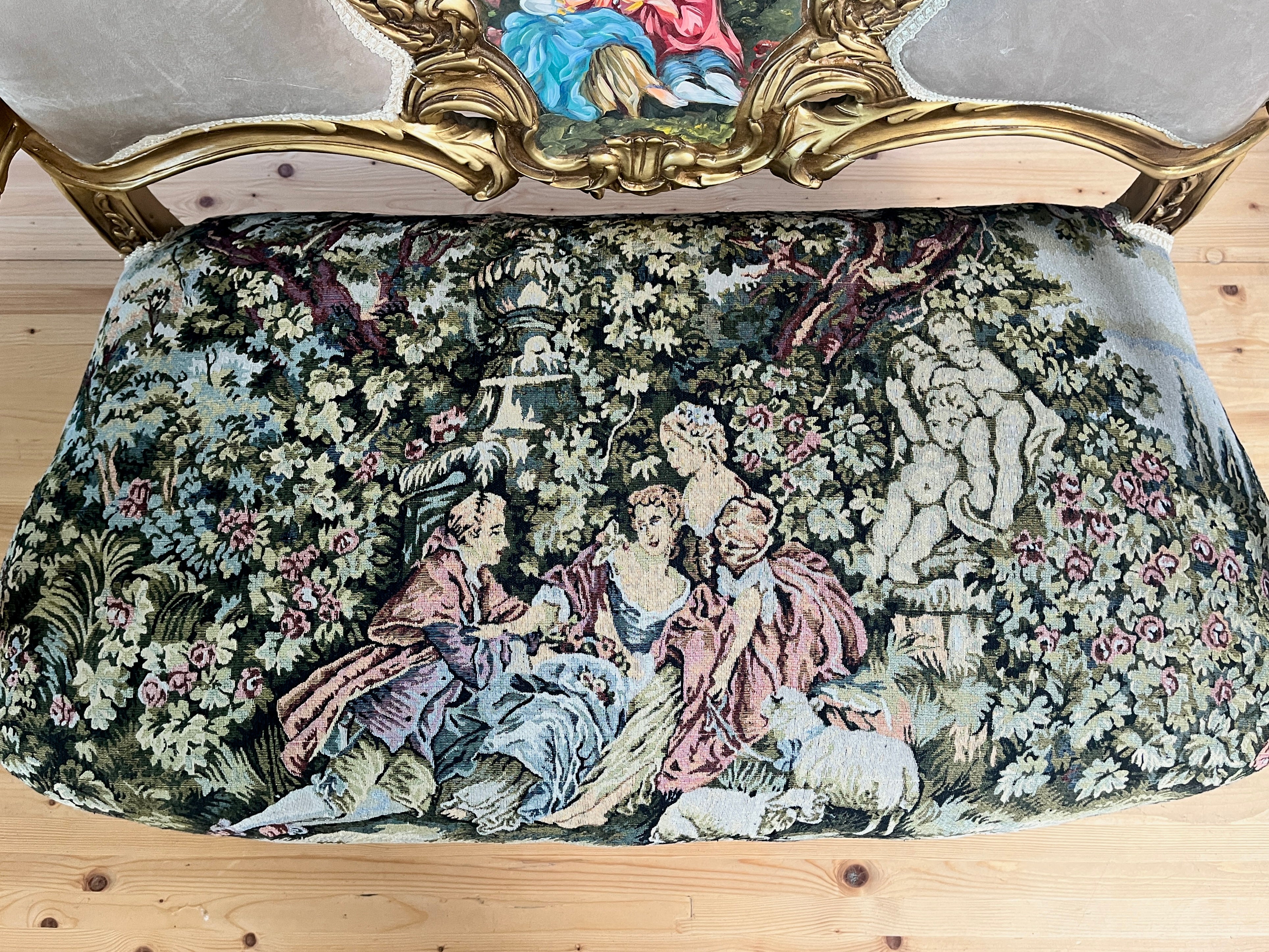 Divanetto a 2 posti in velluto beige, stile barocco, con motivo paesaggistico di palazzo